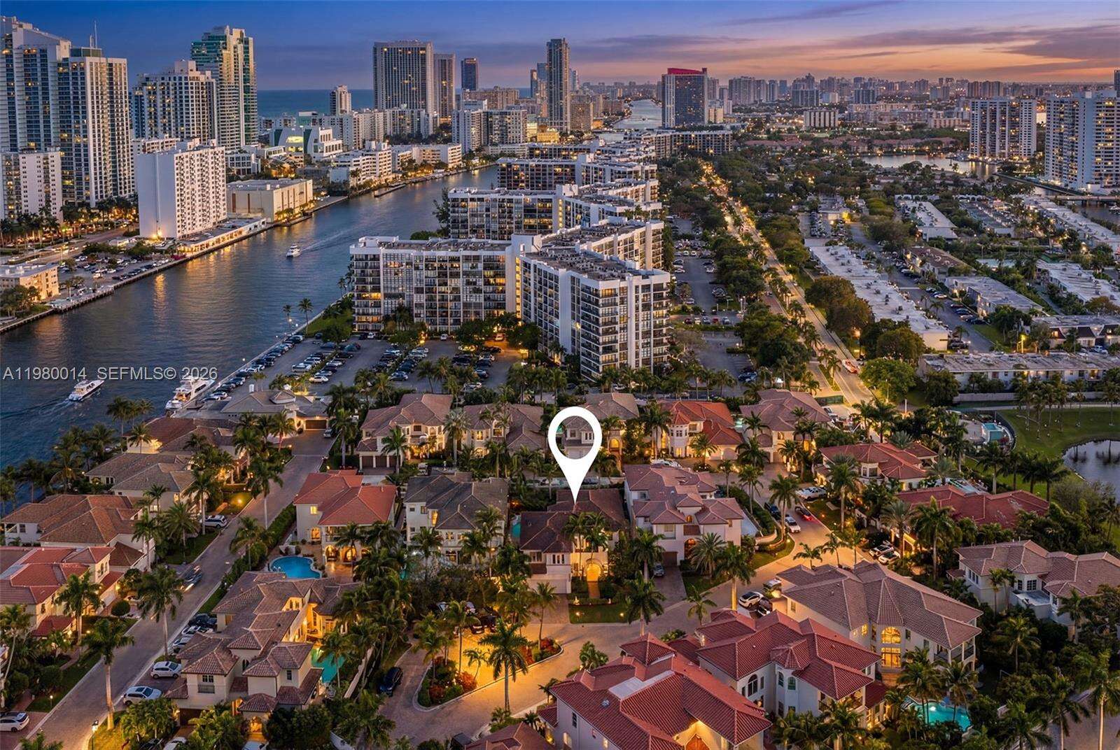 822 Meridian Ln, Hollywood, FL 33019 | Picture 1