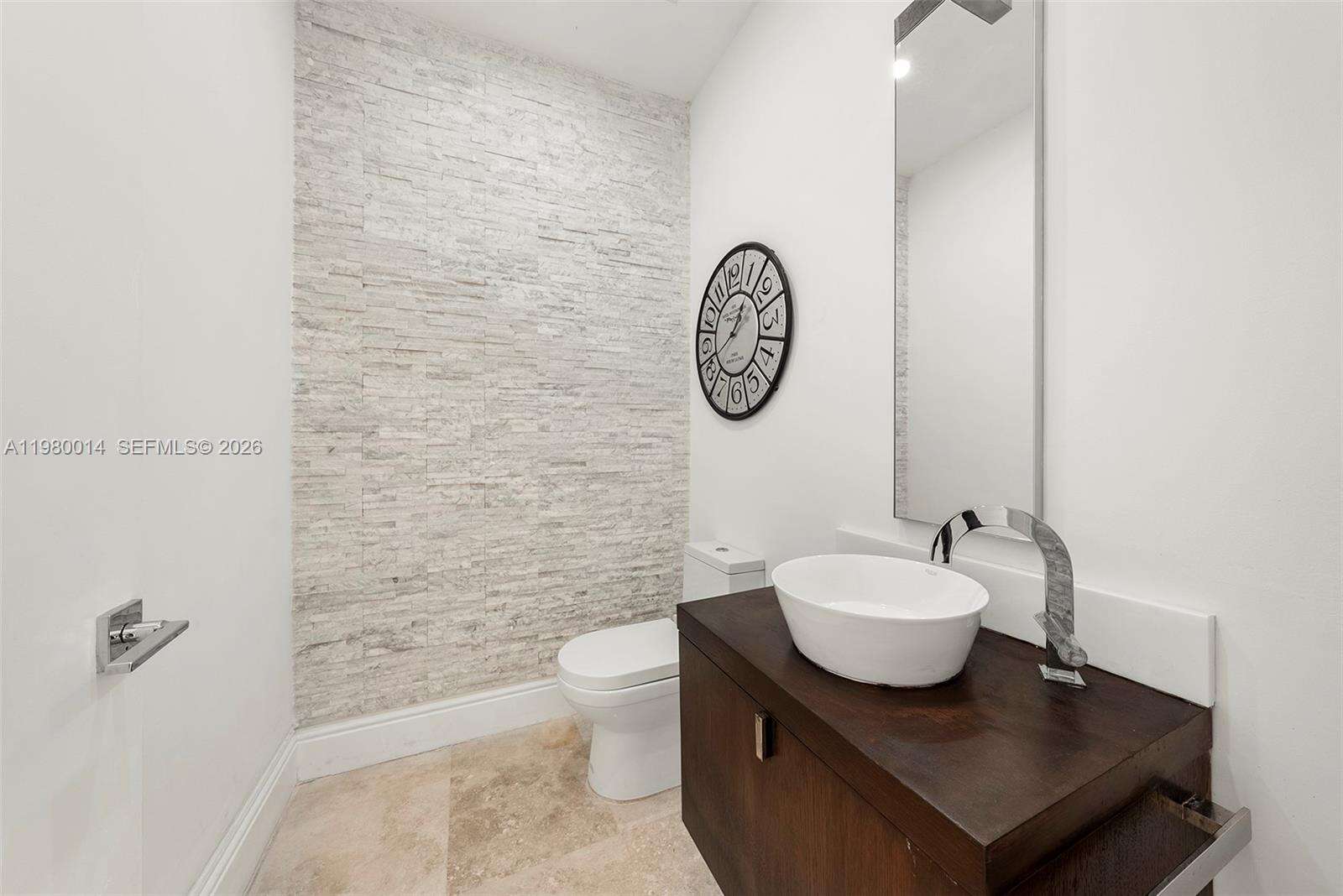 822 Meridian Ln, Hollywood, FL 33019 | Picture 15