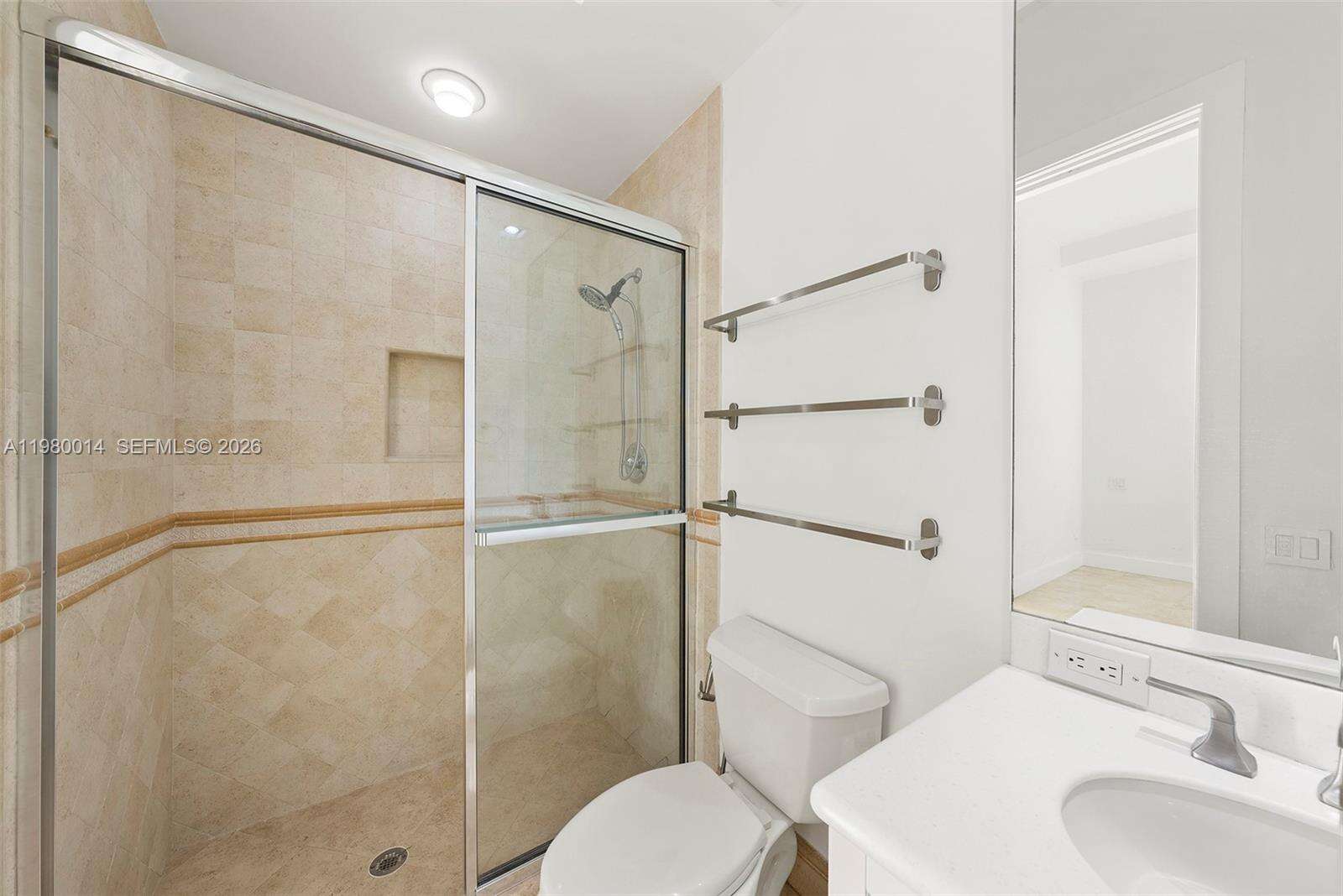 822 Meridian Ln, Hollywood, FL 33019 | Picture 19