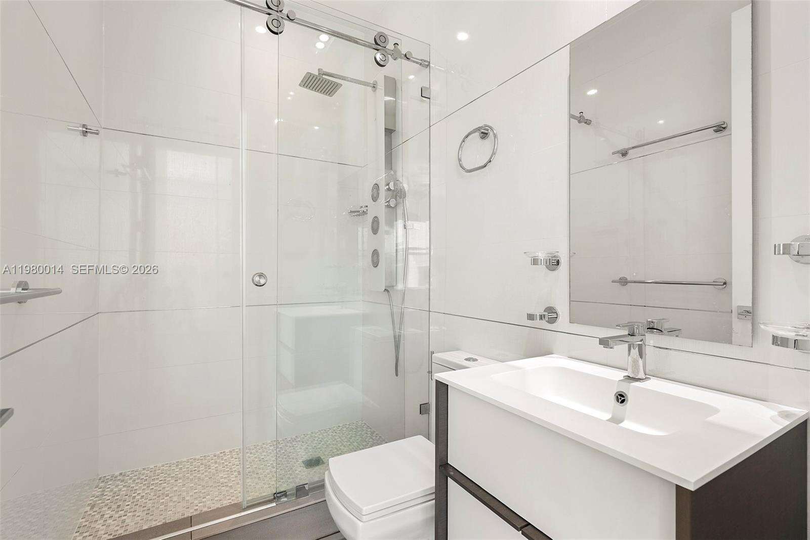 822 Meridian Ln, Hollywood, FL 33019 | Picture 34