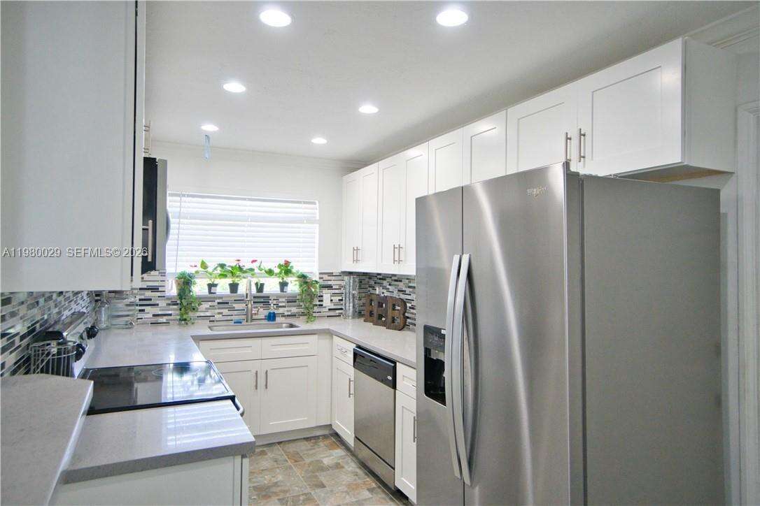 1419 16th Ct, Hollywood, FL 33020 | Picture 8