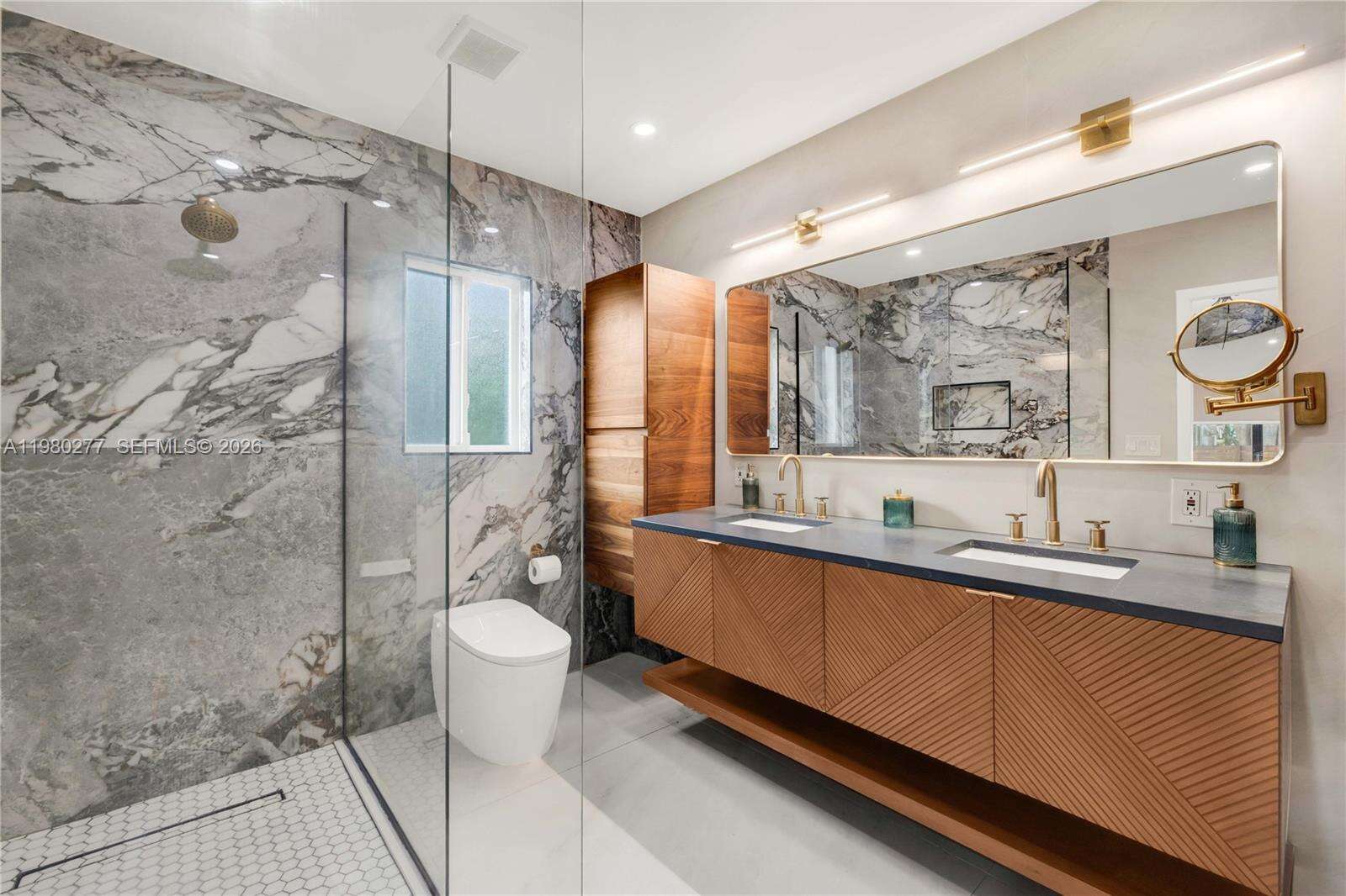 10533 3rd Ct, Miami Shores, FL 33138 | Picture 2