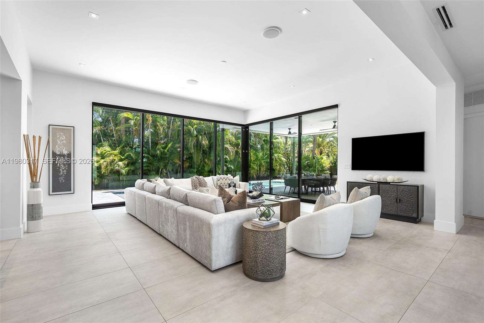 2500 Middle River Dr, Fort Lauderdale, FL 33305 | Picture 9