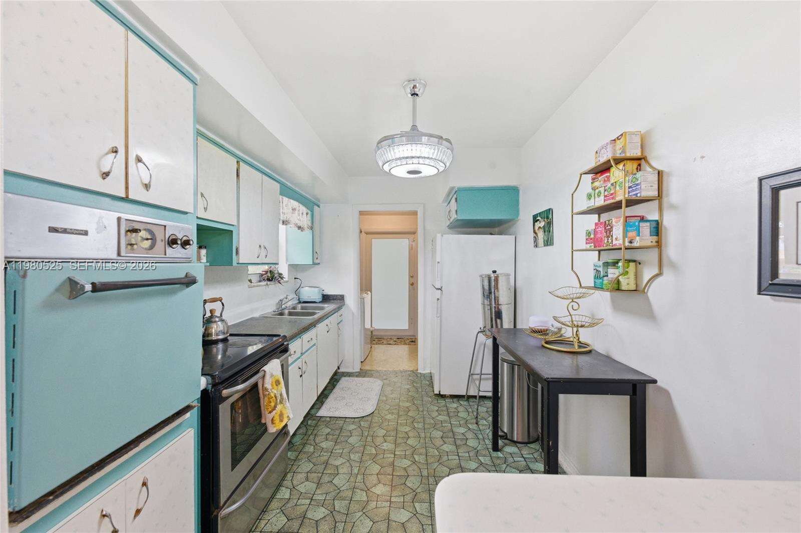 737 2nd Ct, Hallandale Beach, FL 33009 | Picture 18