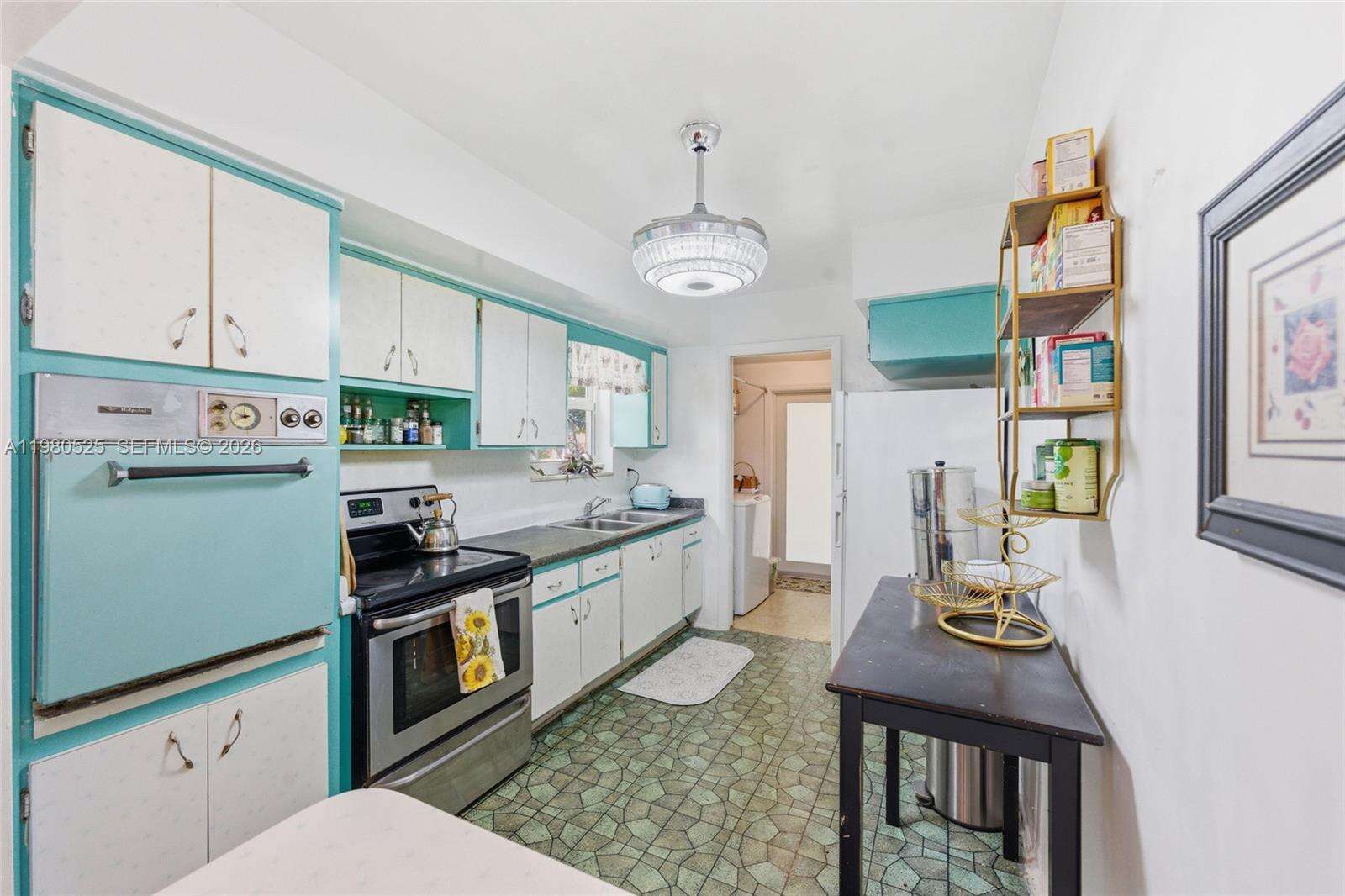 737 2nd Ct, Hallandale Beach, FL 33009 | Picture 19