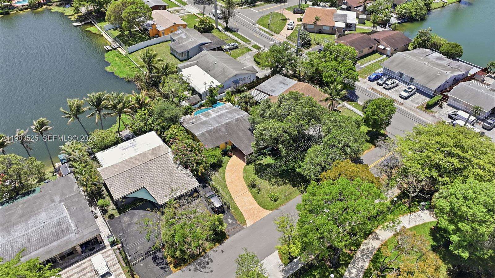 737 2nd Ct, Hallandale Beach, FL 33009 | Picture 45