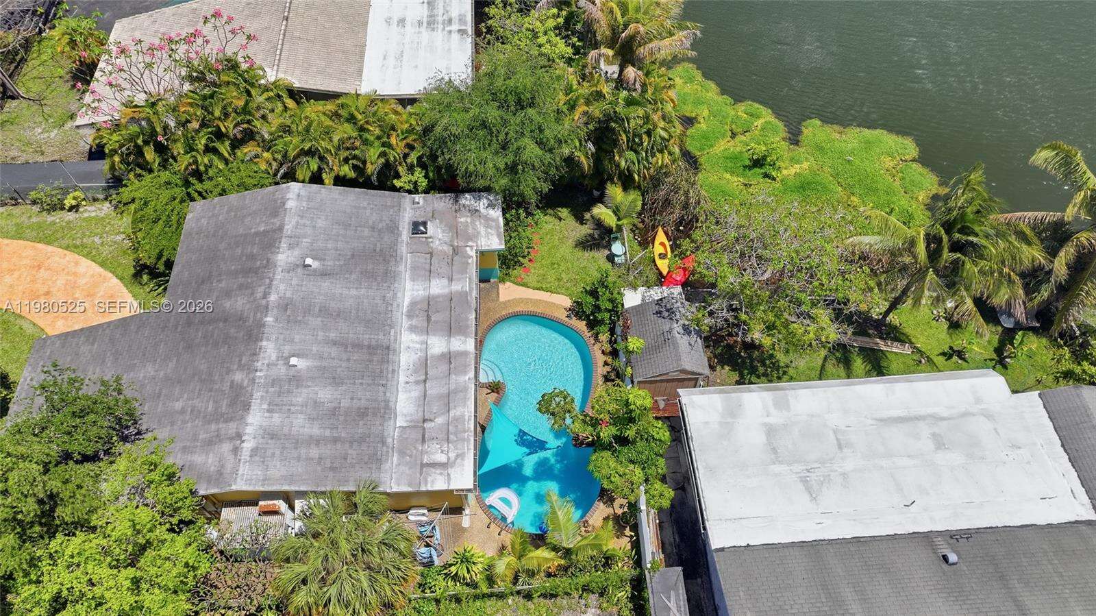 737 2nd Ct, Hallandale Beach, FL 33009 | Picture 49