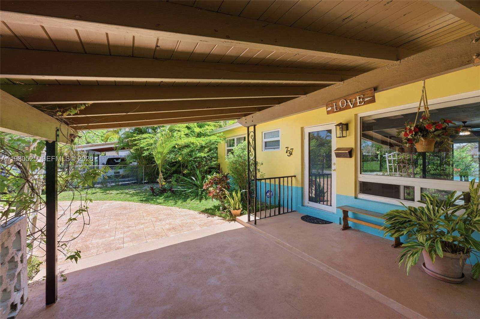 737 2nd Ct, Hallandale Beach, FL 33009 | Picture 6