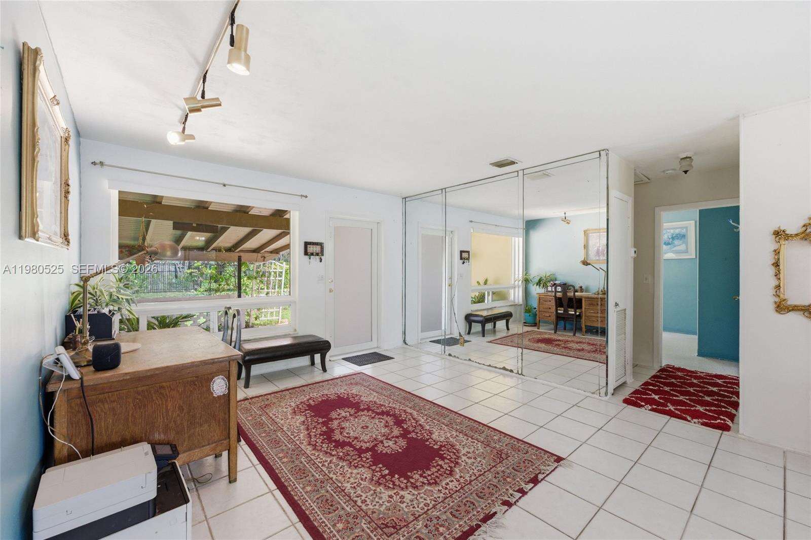 737 2nd Ct, Hallandale Beach, FL 33009 | Picture 10