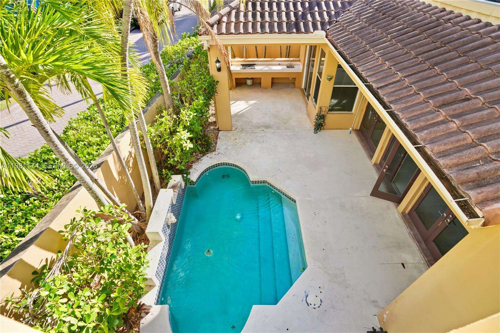 3728 208th Ter, Aventura, FL 33180 | Picture 1