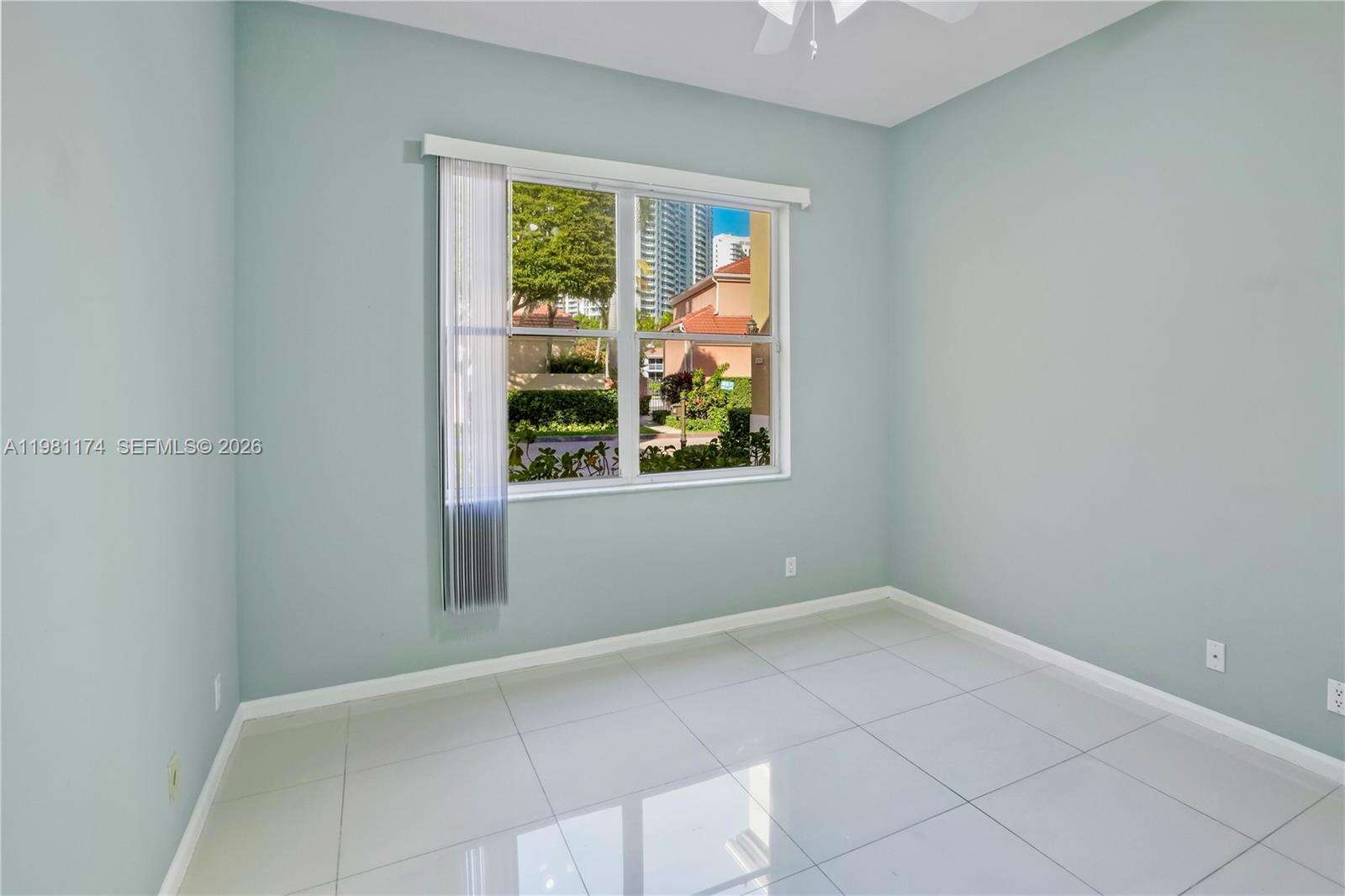 3728 208th Ter, Aventura, FL 33180 | Picture 12