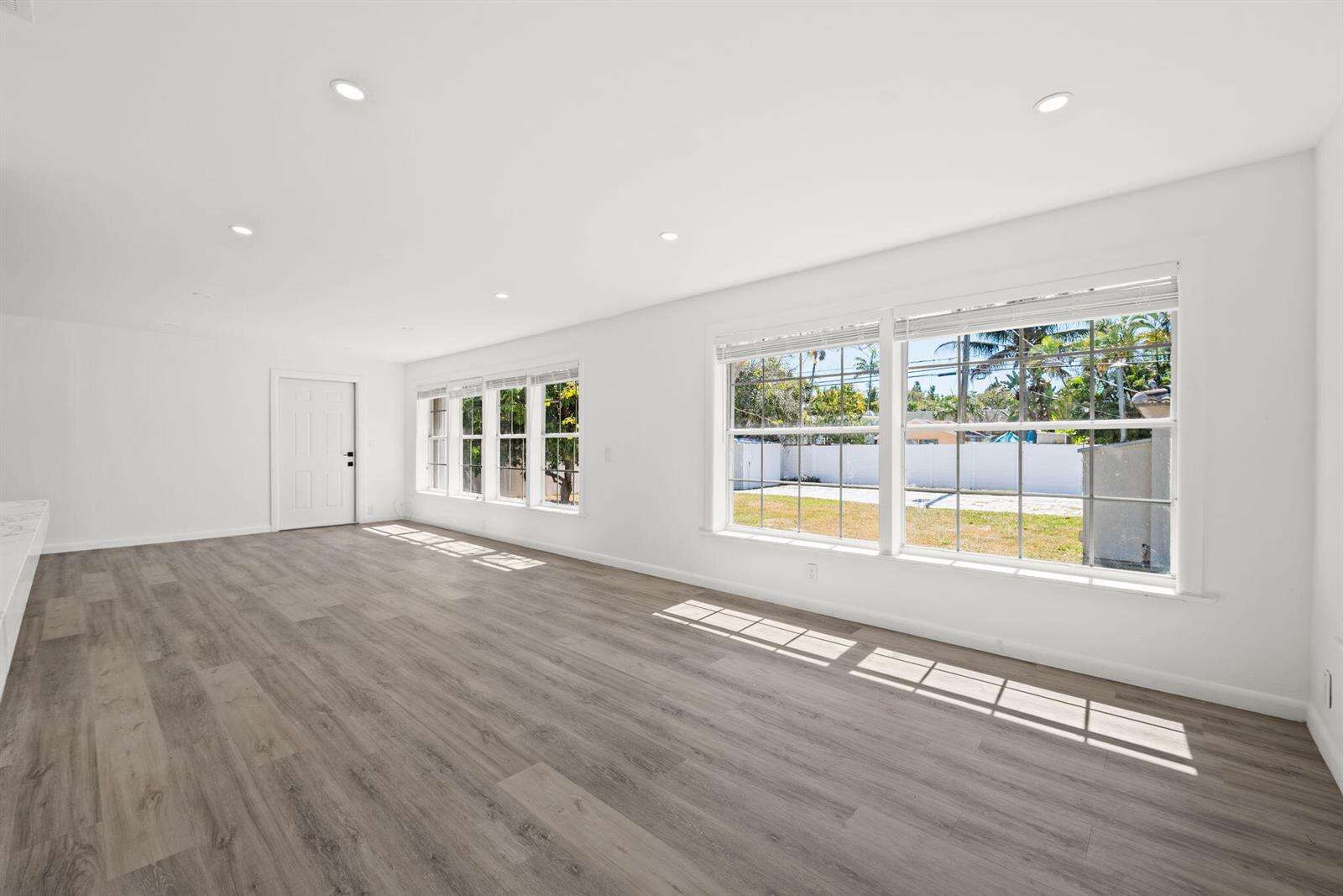 1516 Jefferson, Hollywood, FL 33020 - For Sale photo 4