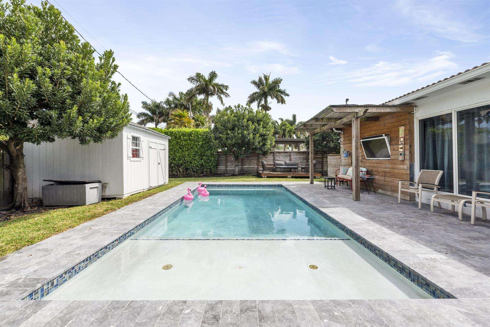 409 14th, Hollywood, FL 33020 - For Sale photo 13