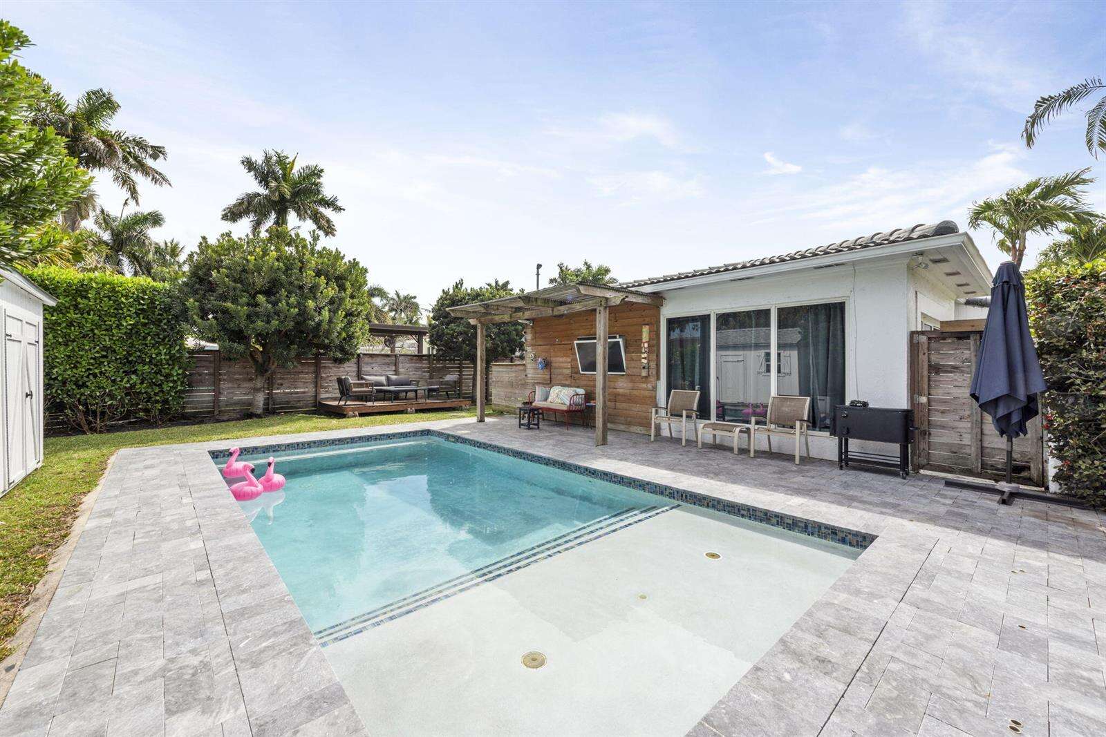 409 14th, Hollywood, FL 33020 - For Sale photo 14