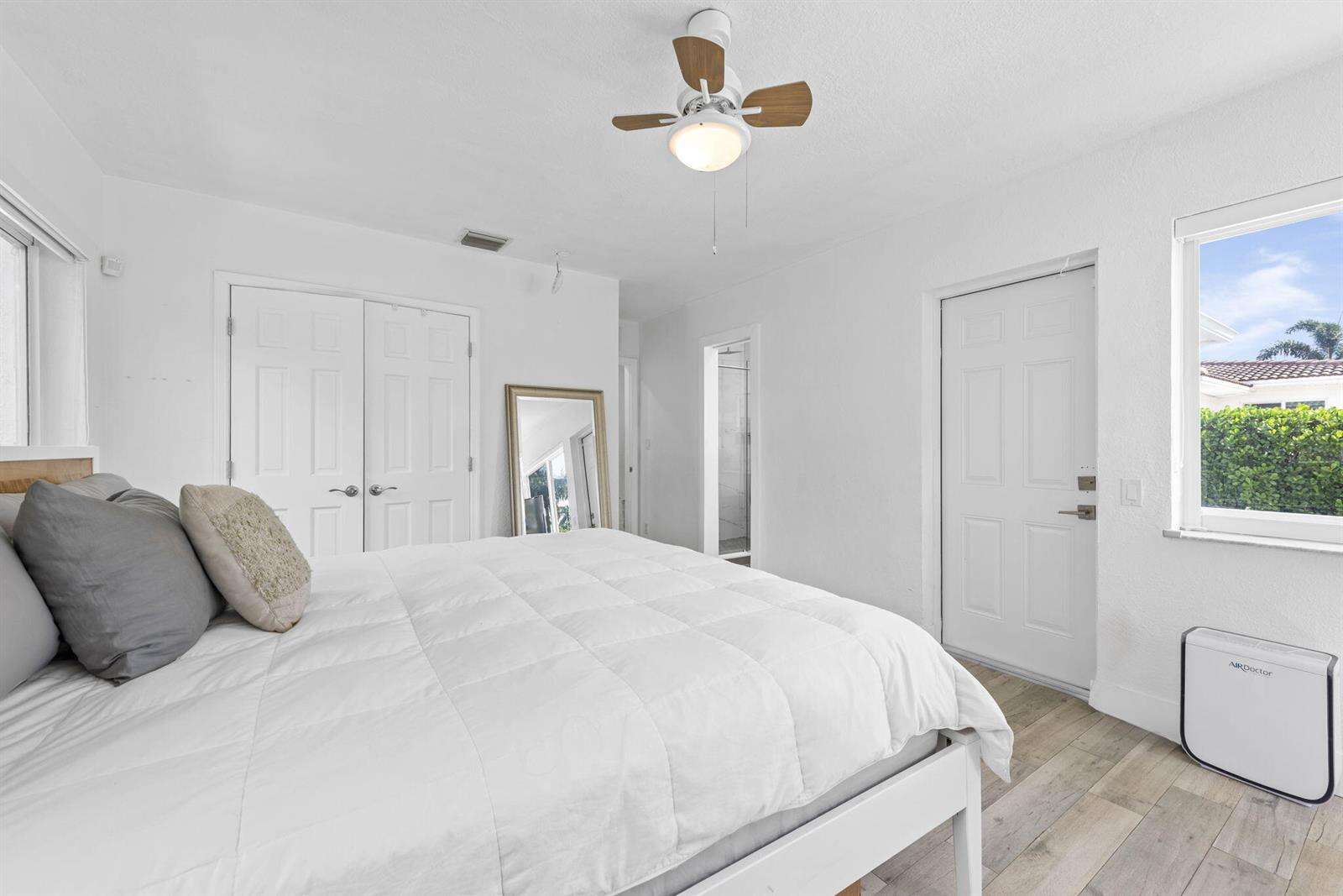409 14th, Hollywood, FL 33020 - For Sale photo 17