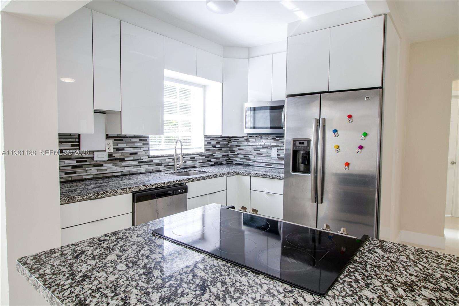 2727 Calusa St, Miami, FL 33133 | Picture 10