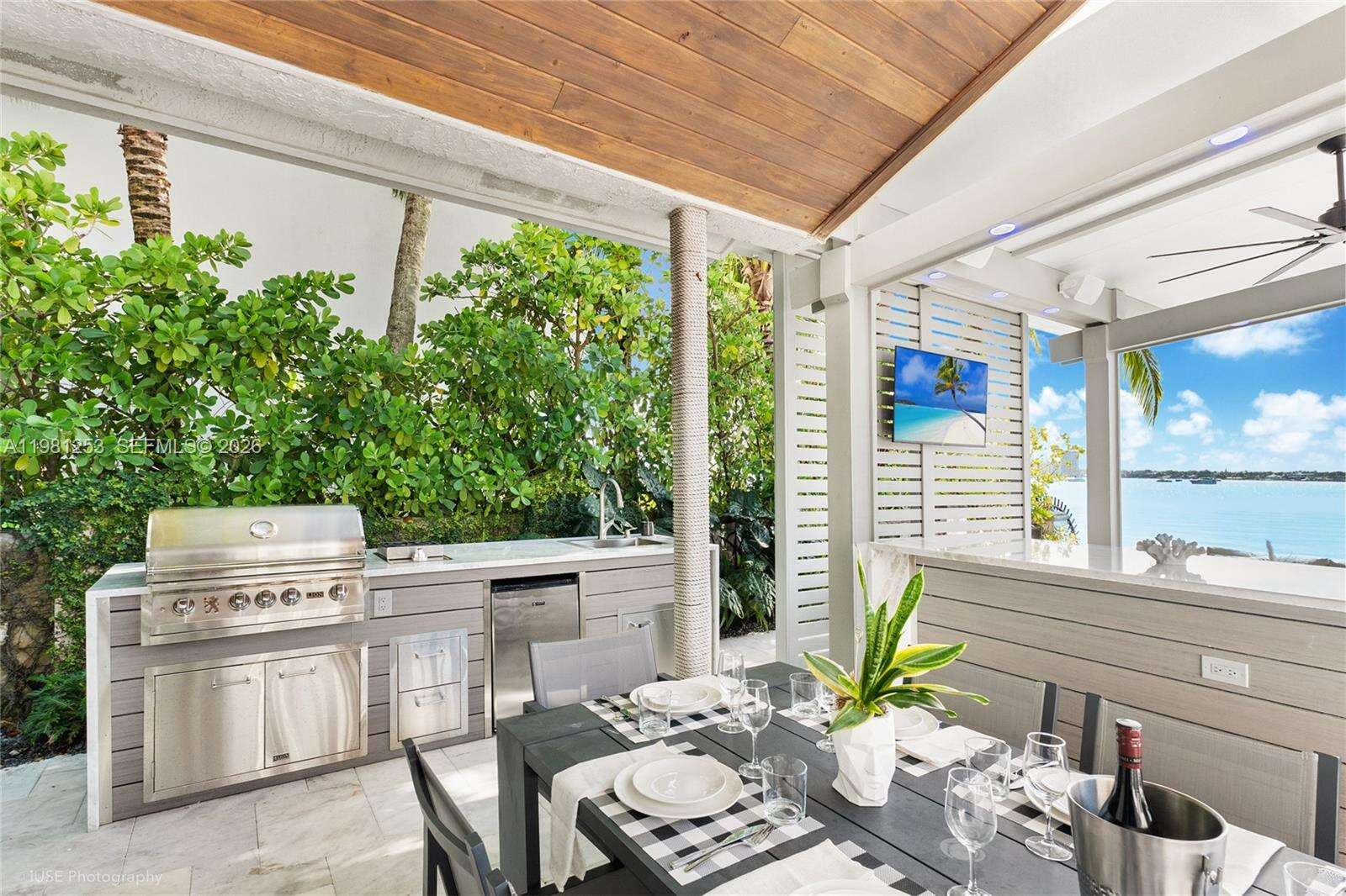 7810 Miami View Dr, North Bay Village, FL 33141 | Picture 3