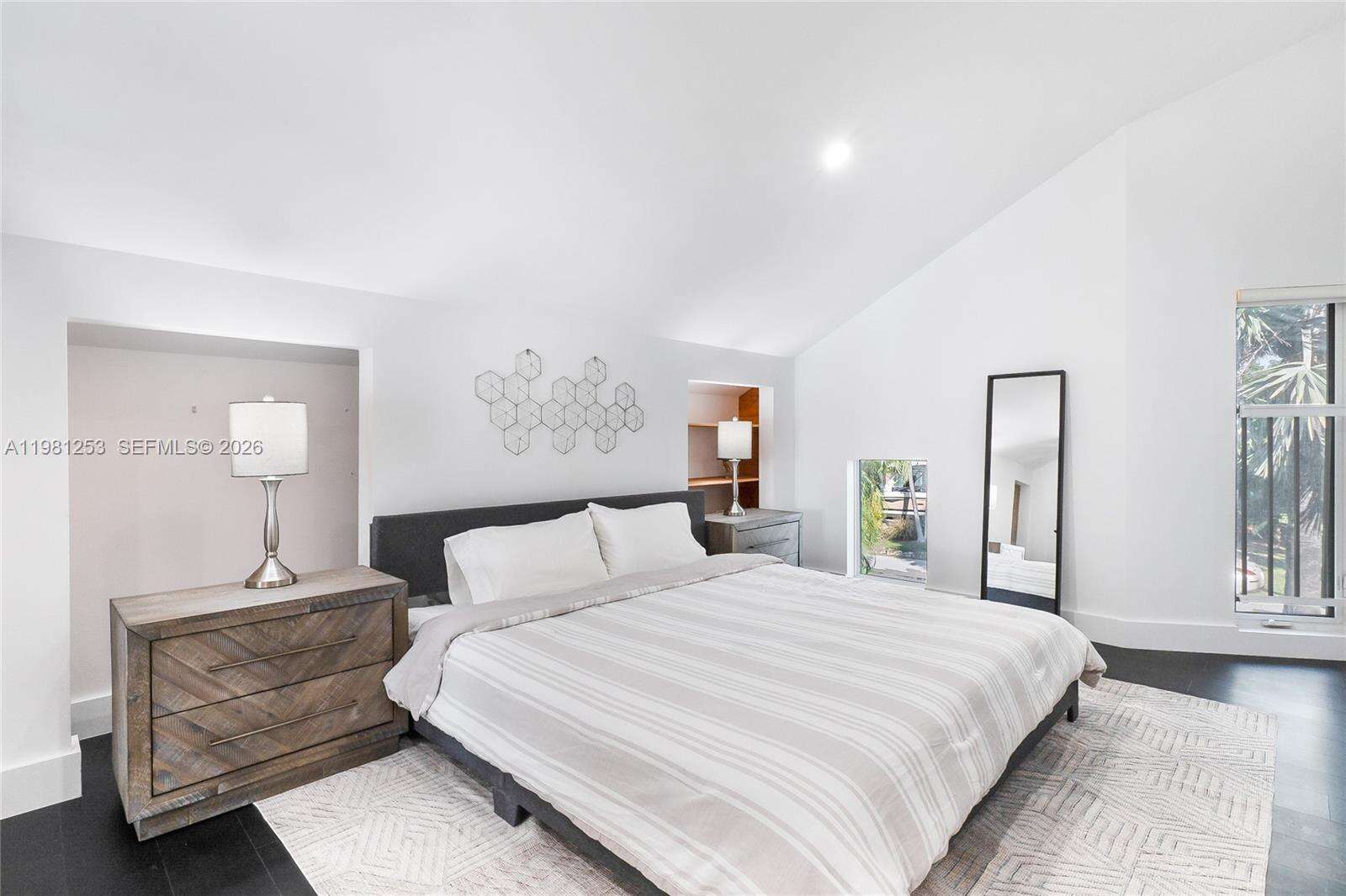 7810 Miami View Dr, North Bay Village, FL 33141 | Picture 21