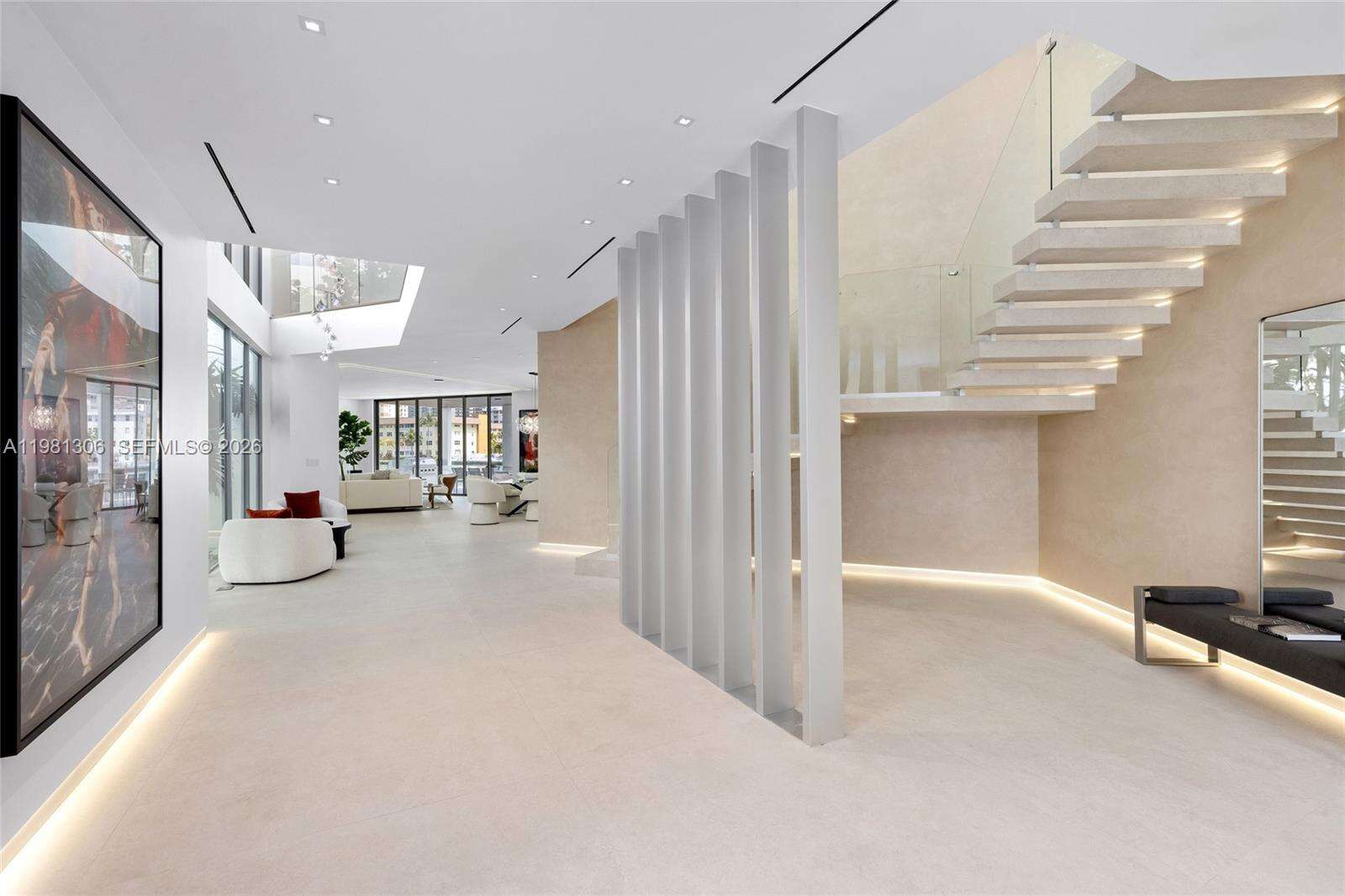 503 Palm Dr, Hallandale Beach, FL 33009 | Picture 17