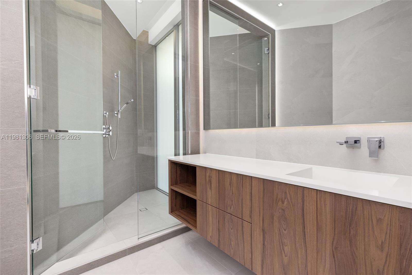 503 Palm Dr, Hallandale Beach, FL 33009 | Picture 49