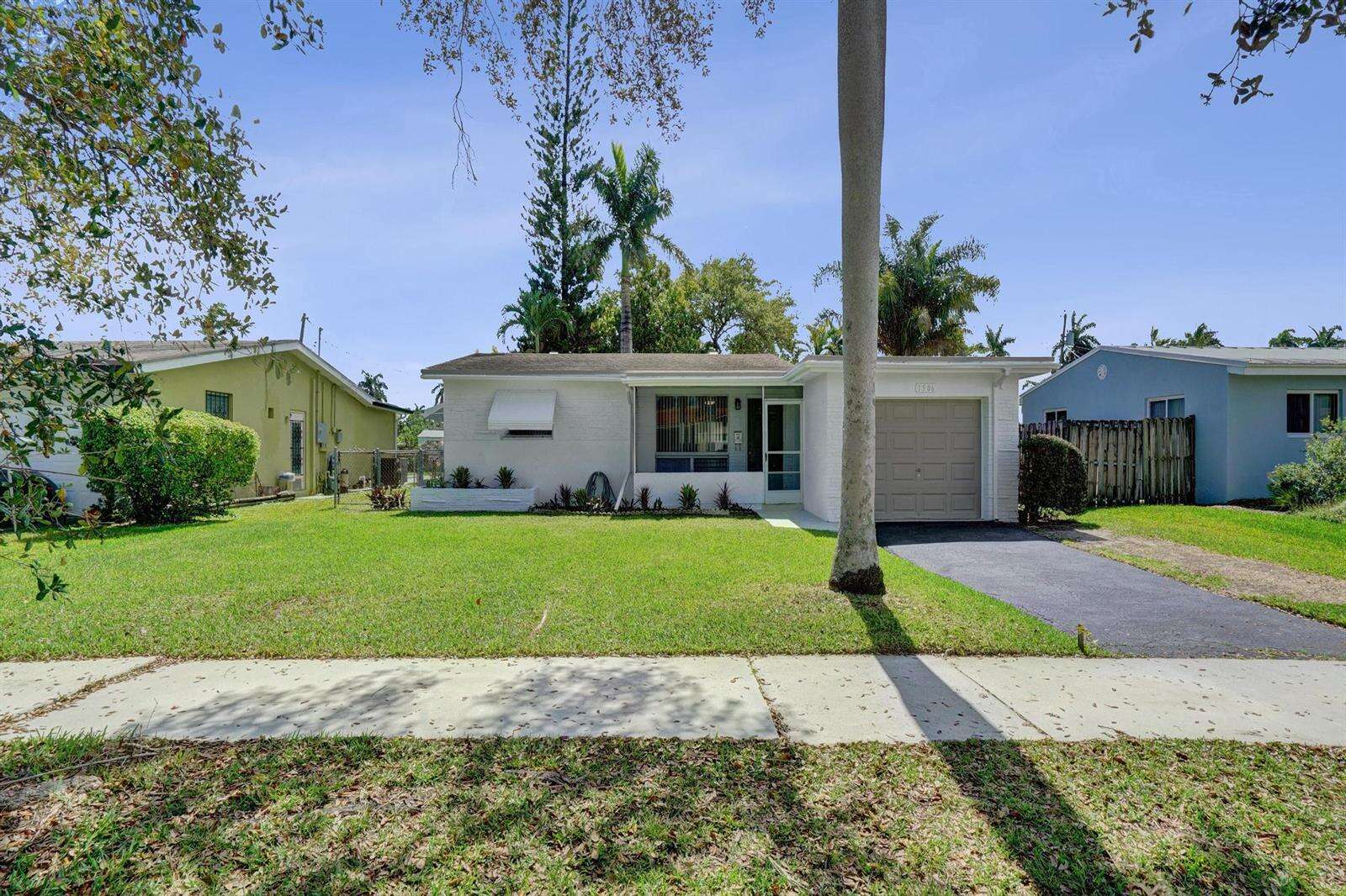 1506 Cleveland, Hollywood, FL 33020 - For Sale photo 1
