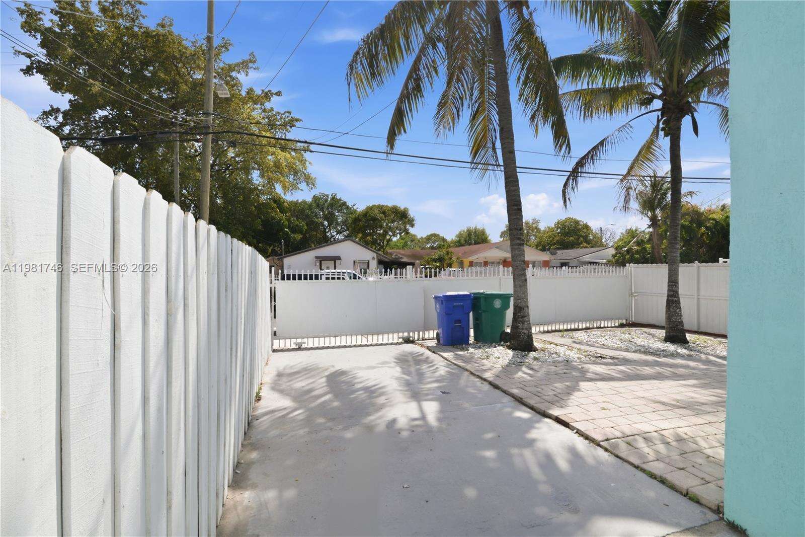 1431 30th St, Miami, FL 33142 | Picture 2
