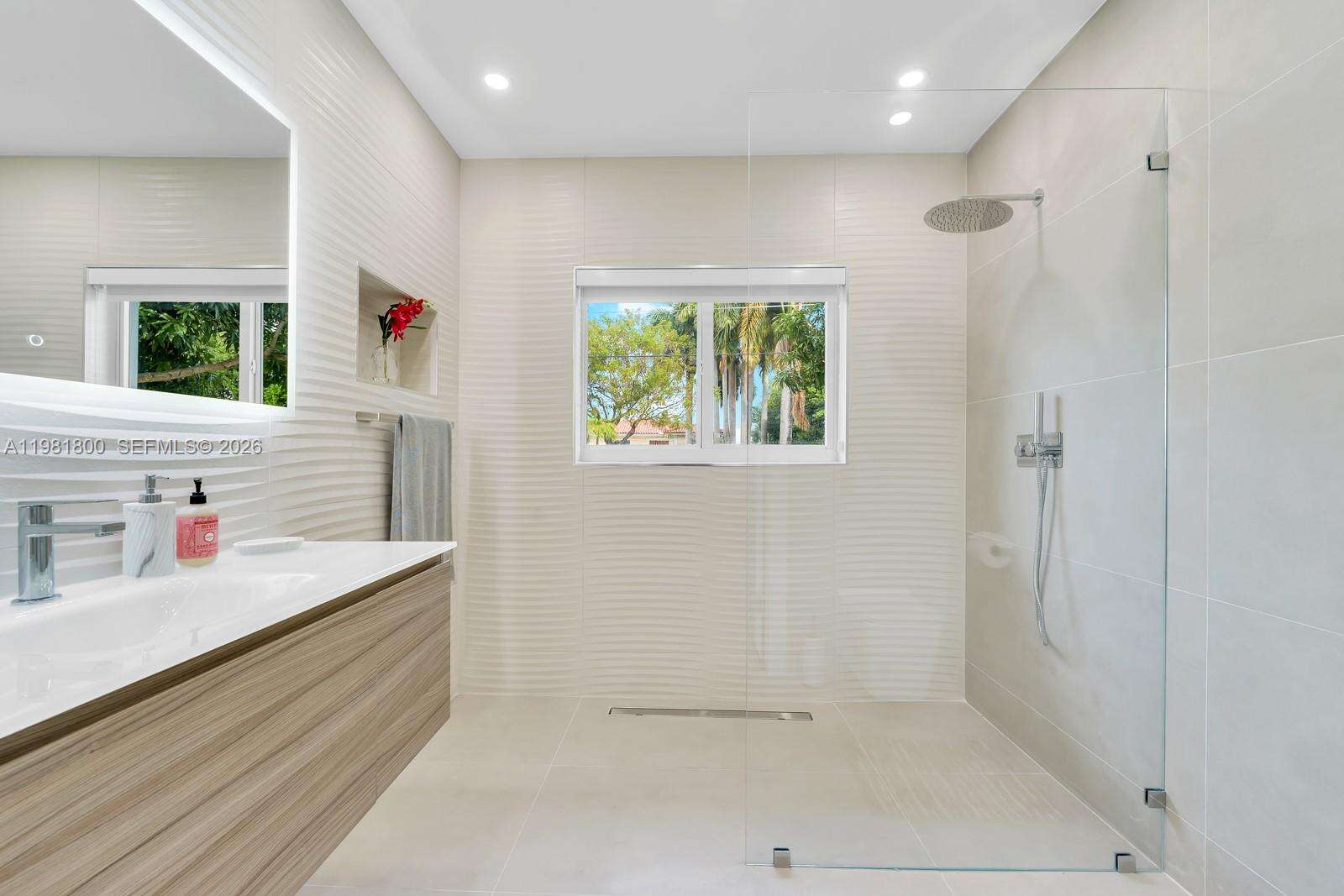 200 Hibiscus Dr, Miami Beach, FL 33139 | Picture 15