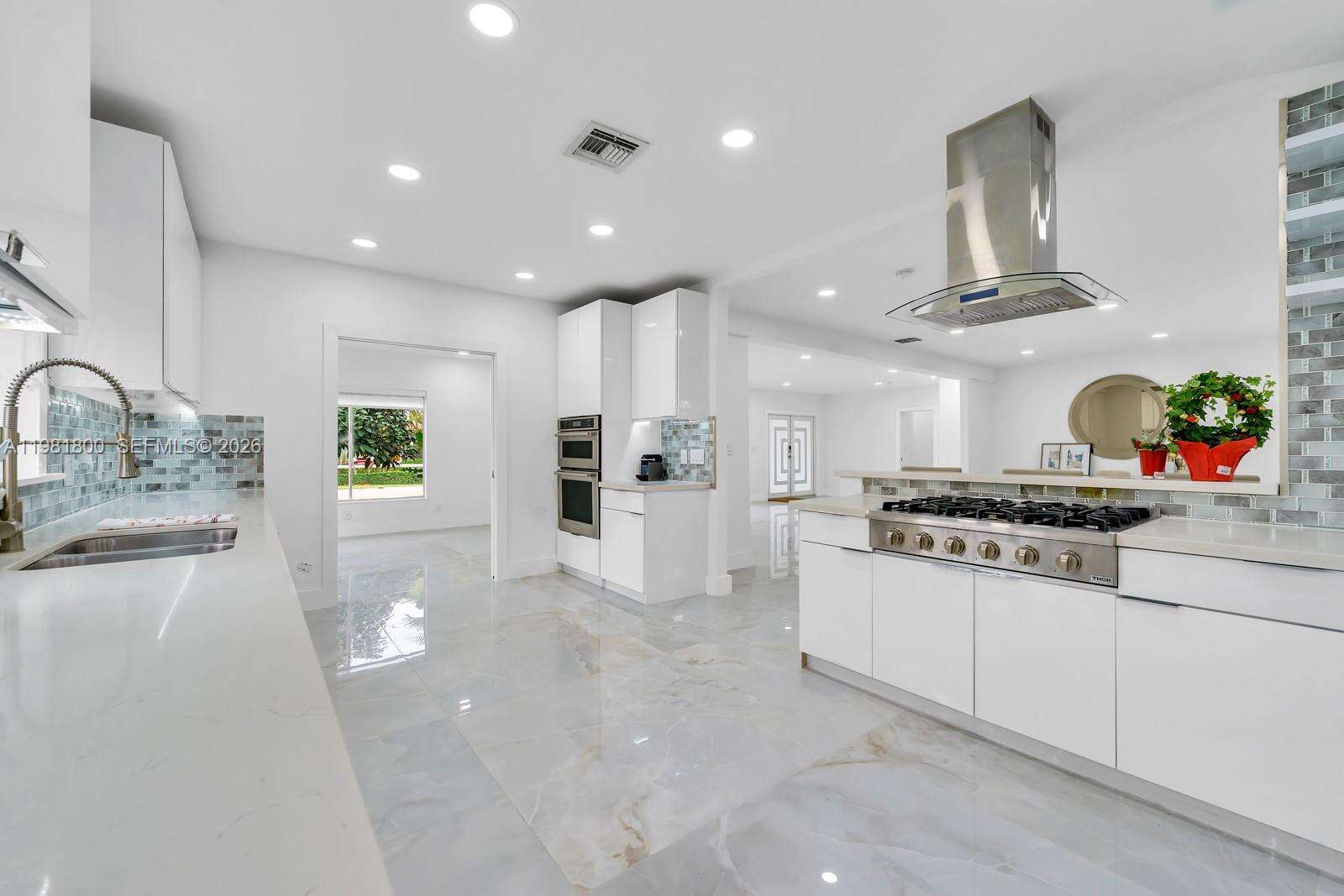 200 Hibiscus Dr, Miami Beach, FL 33139 | Picture 21