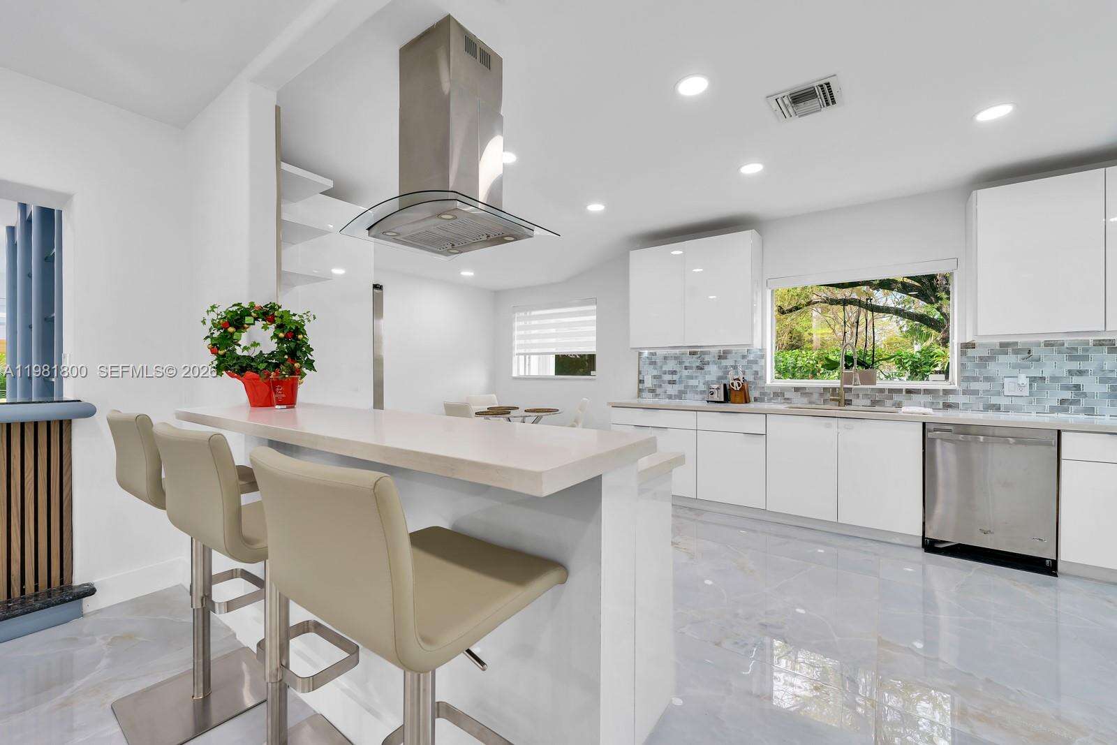 200 Hibiscus Dr, Miami Beach, FL 33139 | Picture 26