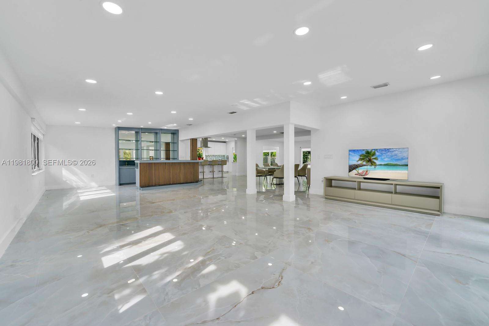 200 Hibiscus Dr, Miami Beach, FL 33139 | Picture 32