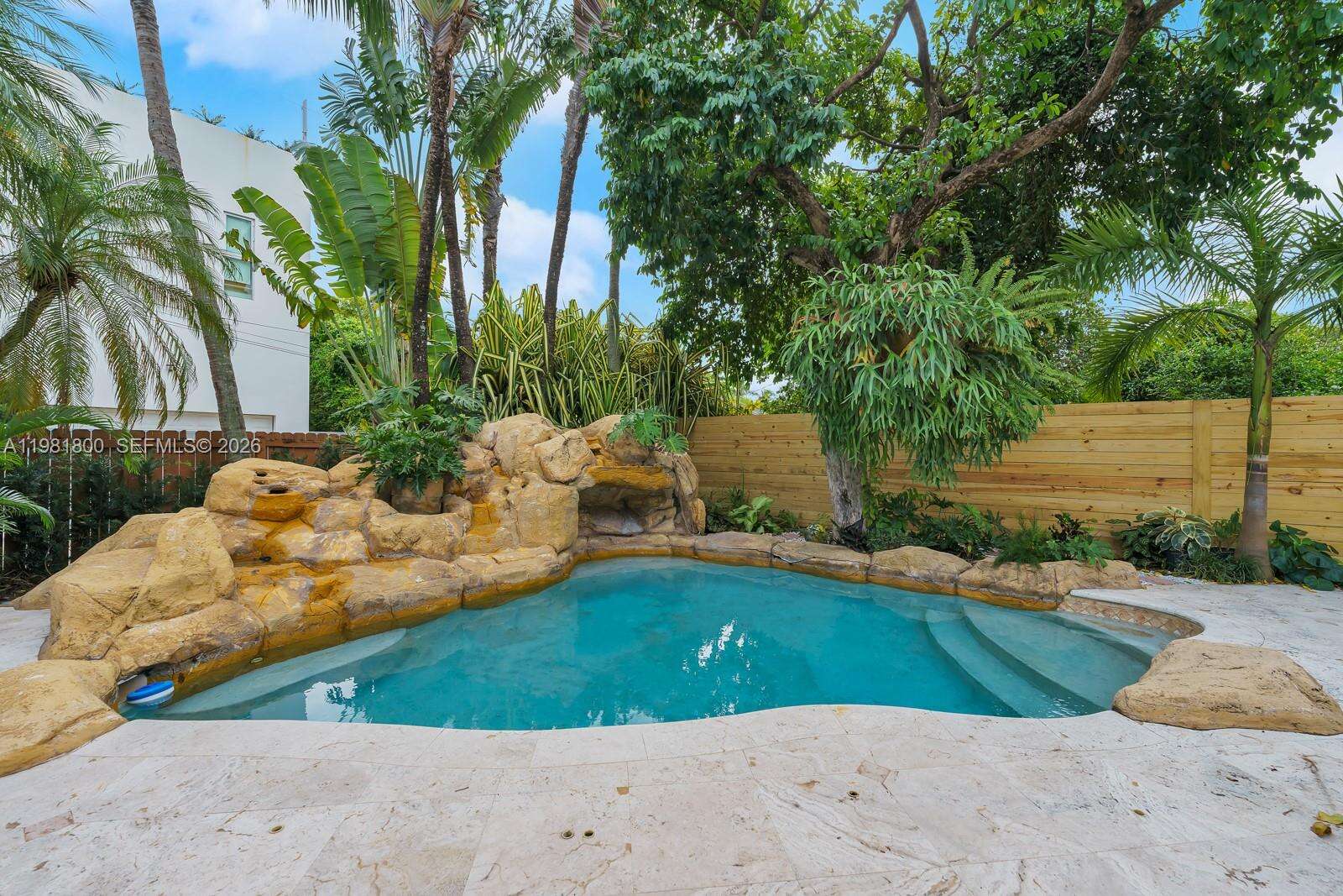 200 Hibiscus Dr, Miami Beach, FL 33139 | Picture 38