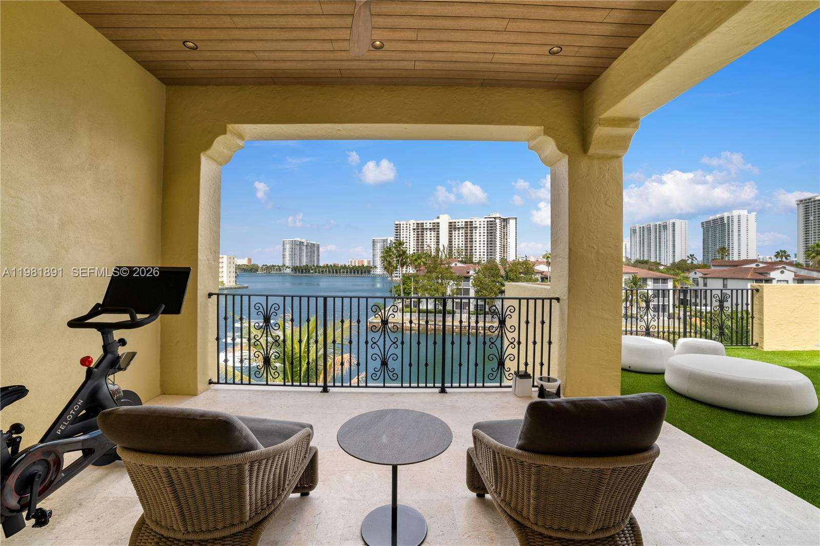 1522 Island Blvd, Aventura, FL 33160 | Picture 46