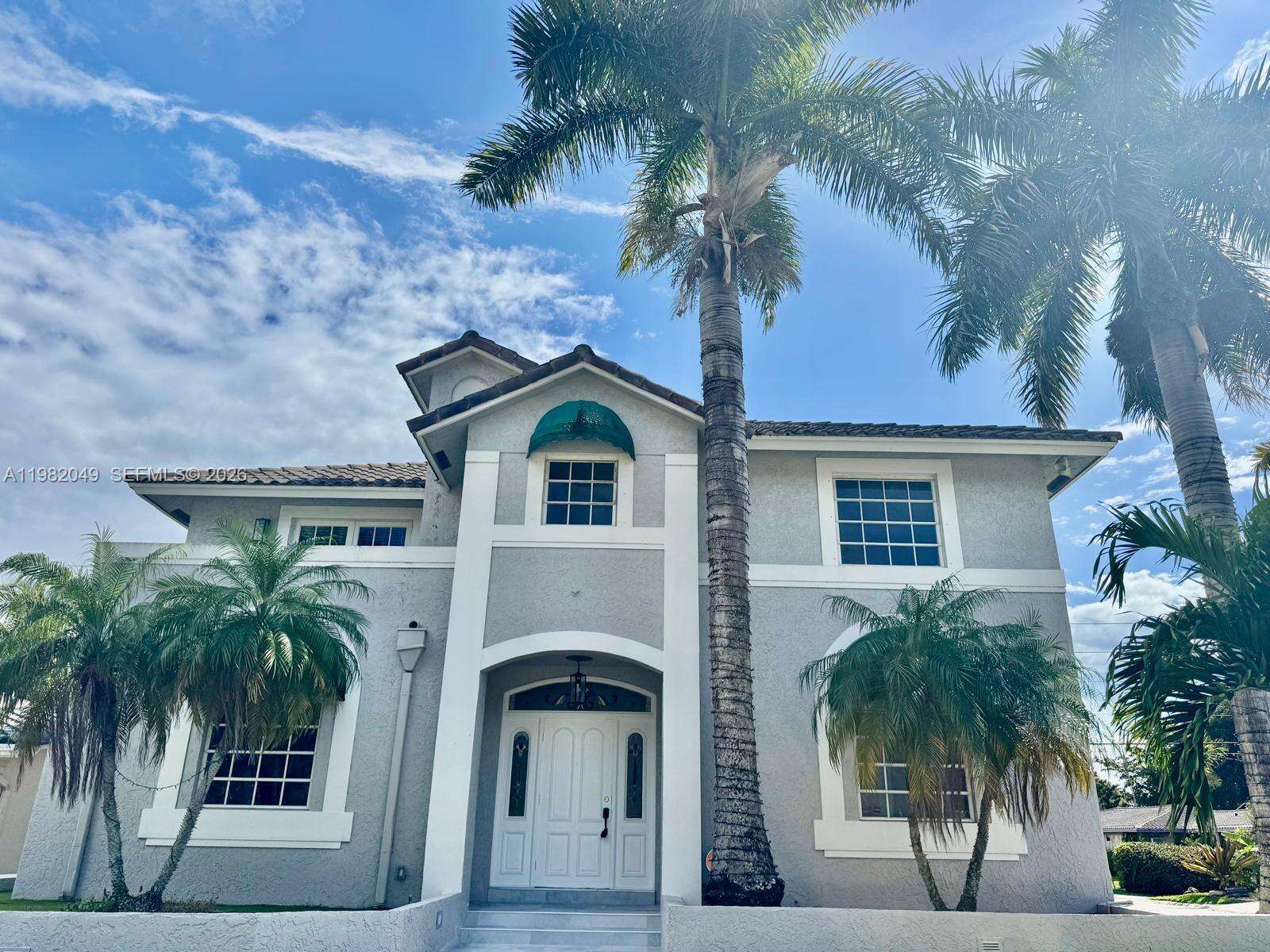 851 11th Ave, Hollywood, FL 33019 - For Sale photo 27