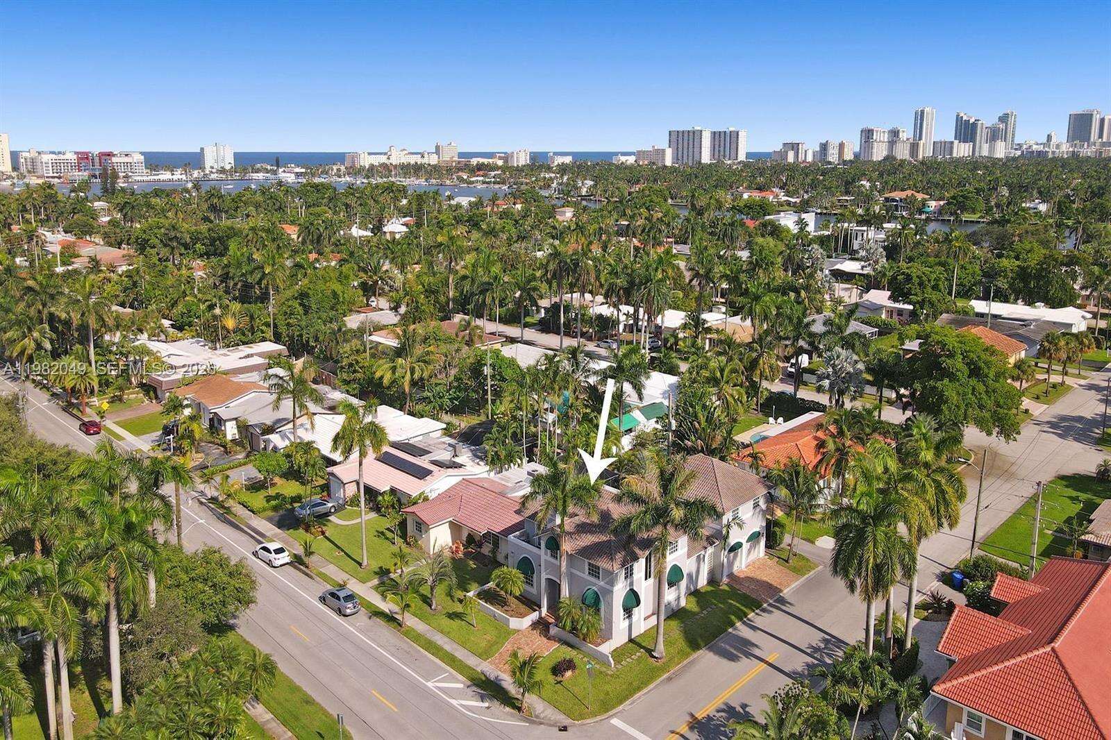 851 11th Ave, Hollywood, FL 33019 - For Sale photo 29