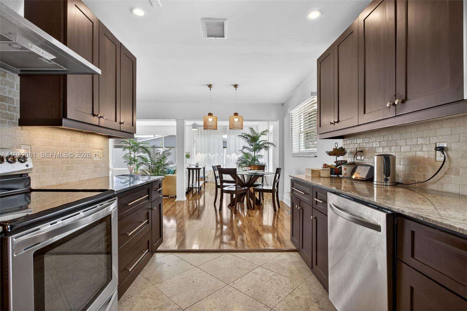 2136 56th Pl, Fort Lauderdale, FL 33308 | Picture 13