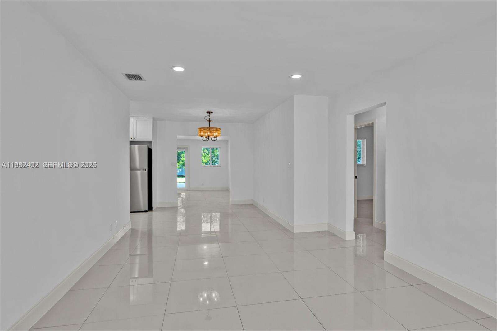 104 7th St, Hallandale Beach, FL 33009 | Picture 13