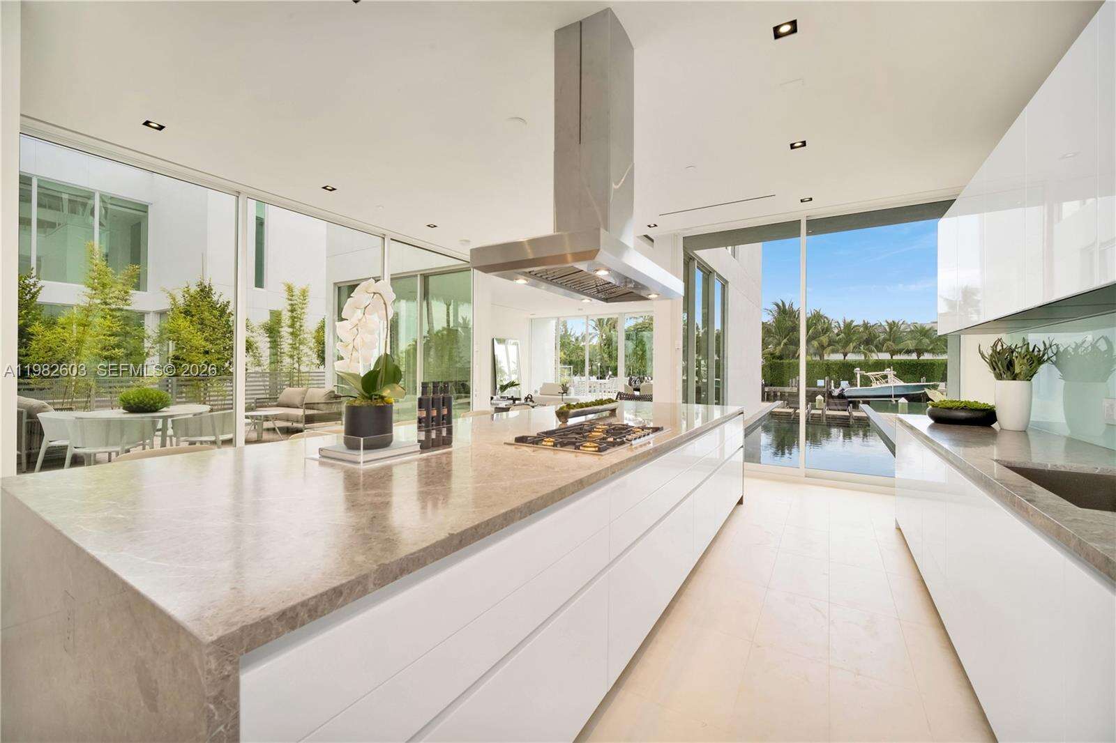 1011 48th St, Miami Beach, FL 33140 | Picture 8