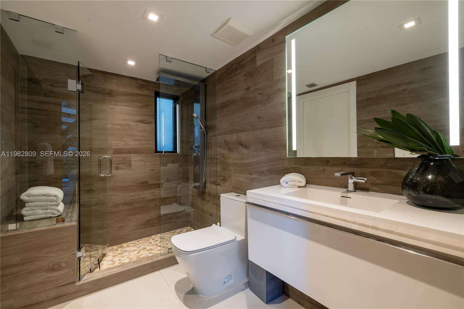 1755 Fairhaven Pl, Miami, FL 33133 | Picture 23