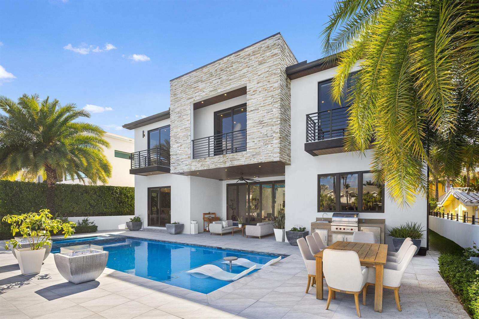 424 Coconut Isle, Fort Lauderdale, FL 33301 - For Sale photo 3