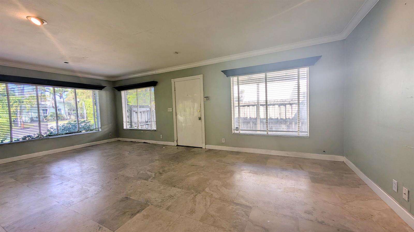 1626 Tyler, Hollywood, FL 33020 - For Sale photo 10