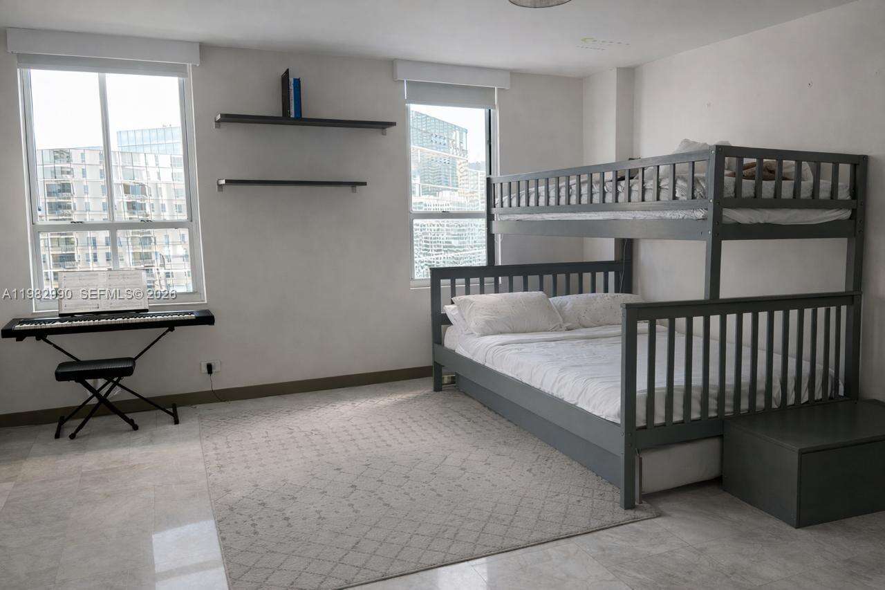 701 Brickell Key Dr 1611, Miami, FL 33131 | Picture 10