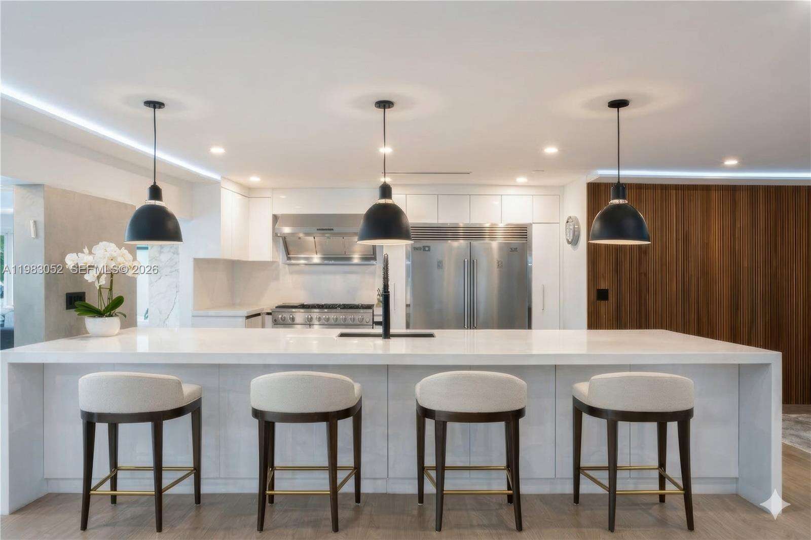 1560 Cleveland Rd, Miami Beach, FL 33141 | Picture 4