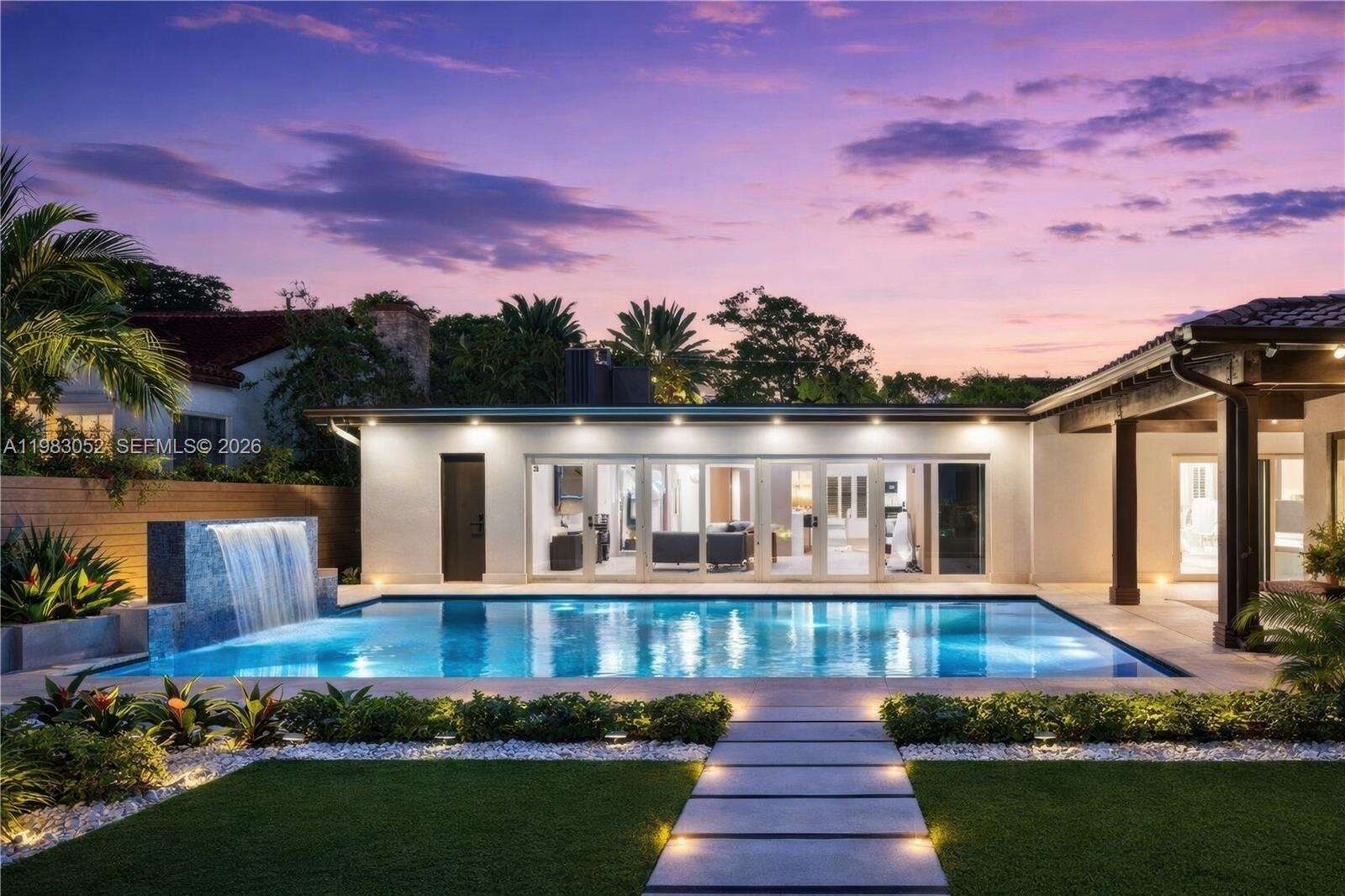 1560 Cleveland Rd, Miami Beach, FL 33141 | Picture 10