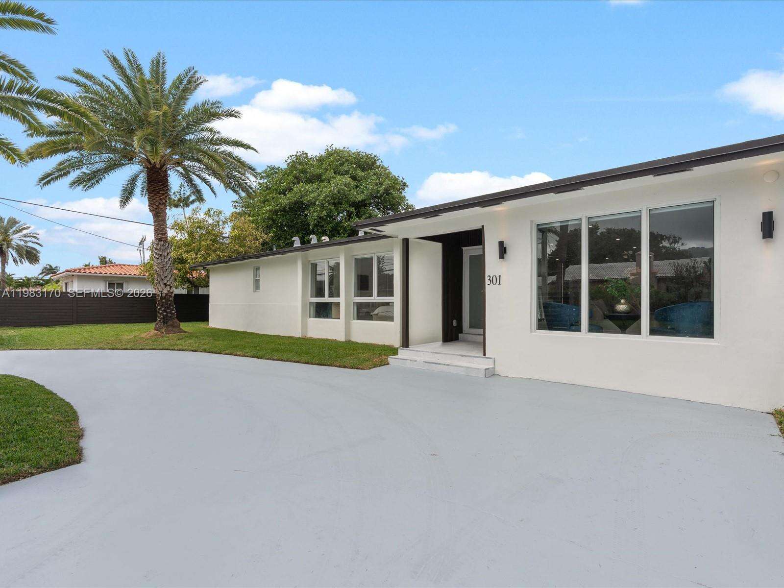 301 88th St, Surfside, FL 33154 | Picture 5