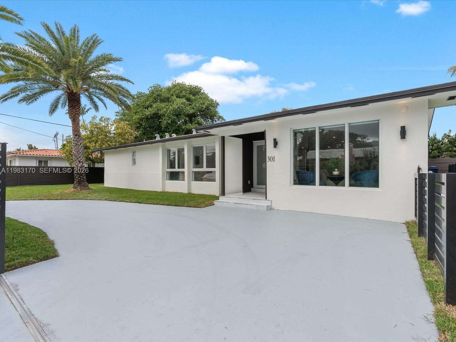 301 88th St, Surfside, FL 33154 | Picture 6