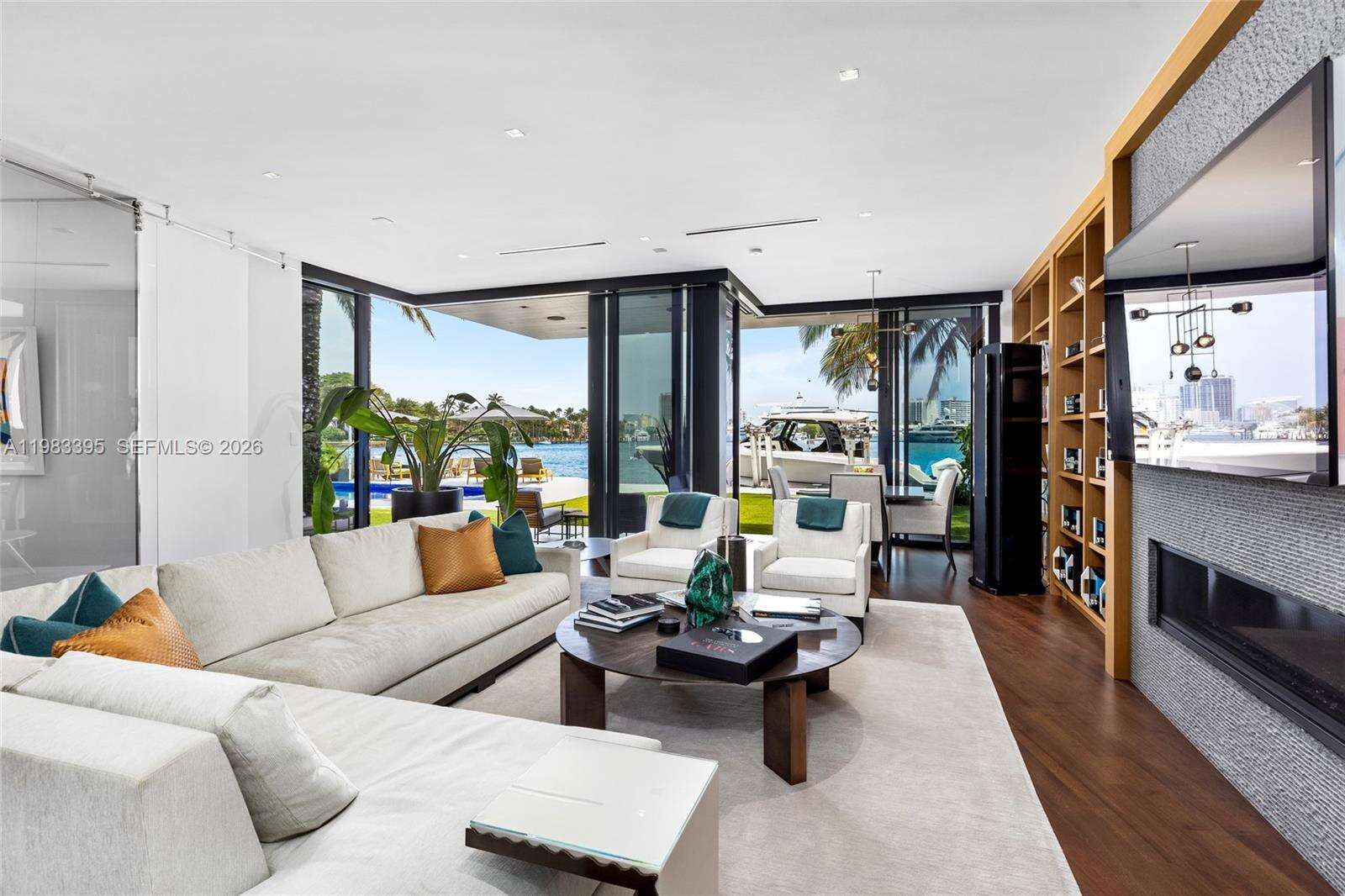 84 Isla Bahia Dr, Fort Lauderdale, FL 33316 | Picture 23