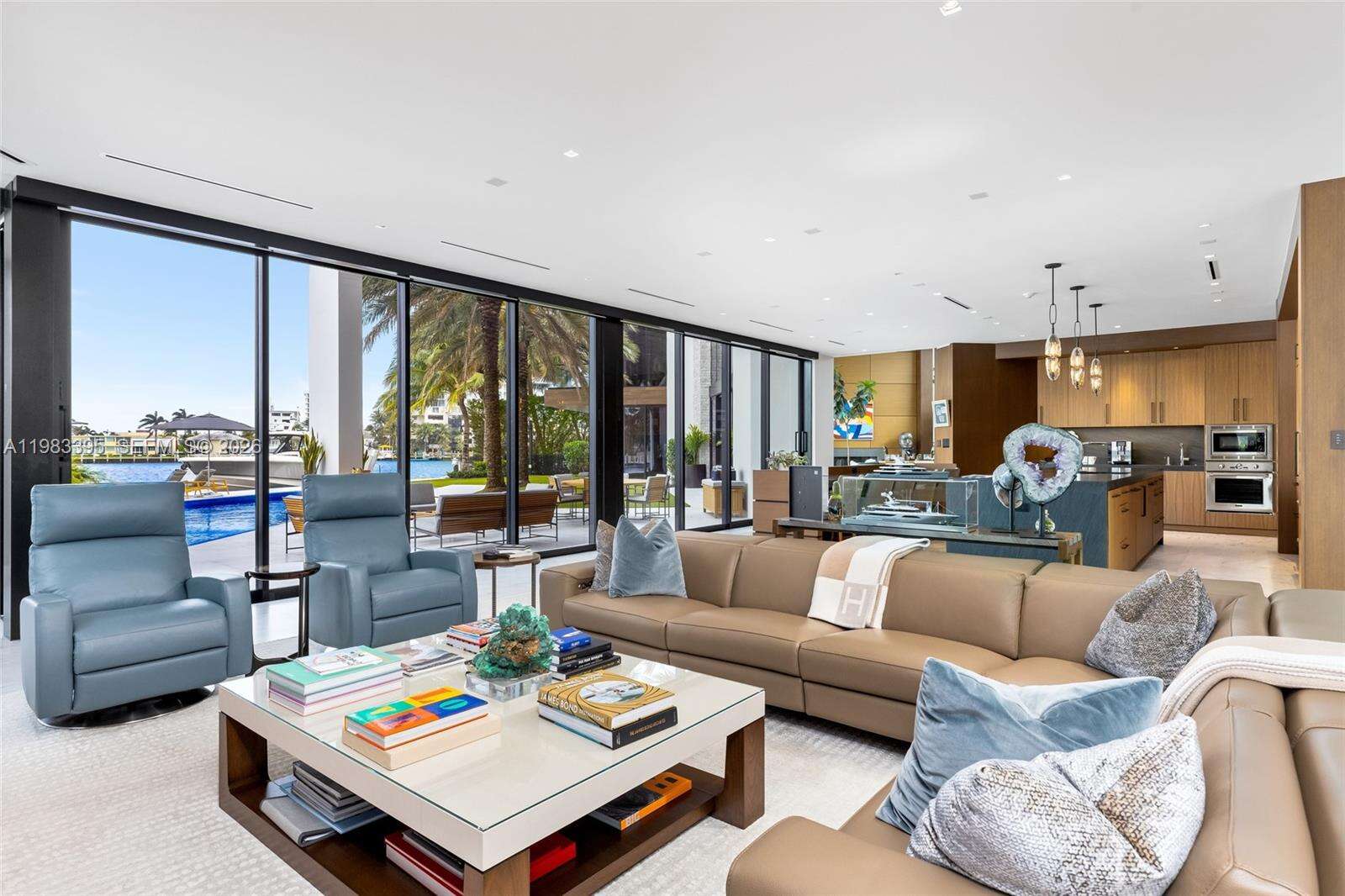 84 Isla Bahia Dr, Fort Lauderdale, FL 33316 | Picture 35