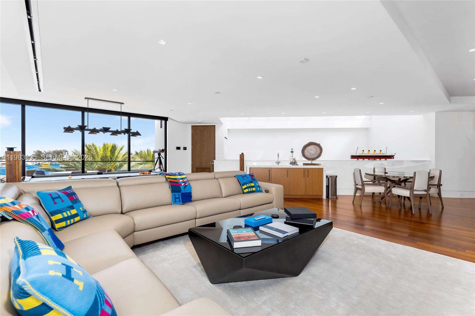 84 Isla Bahia Dr, Fort Lauderdale, FL 33316 | Picture 43