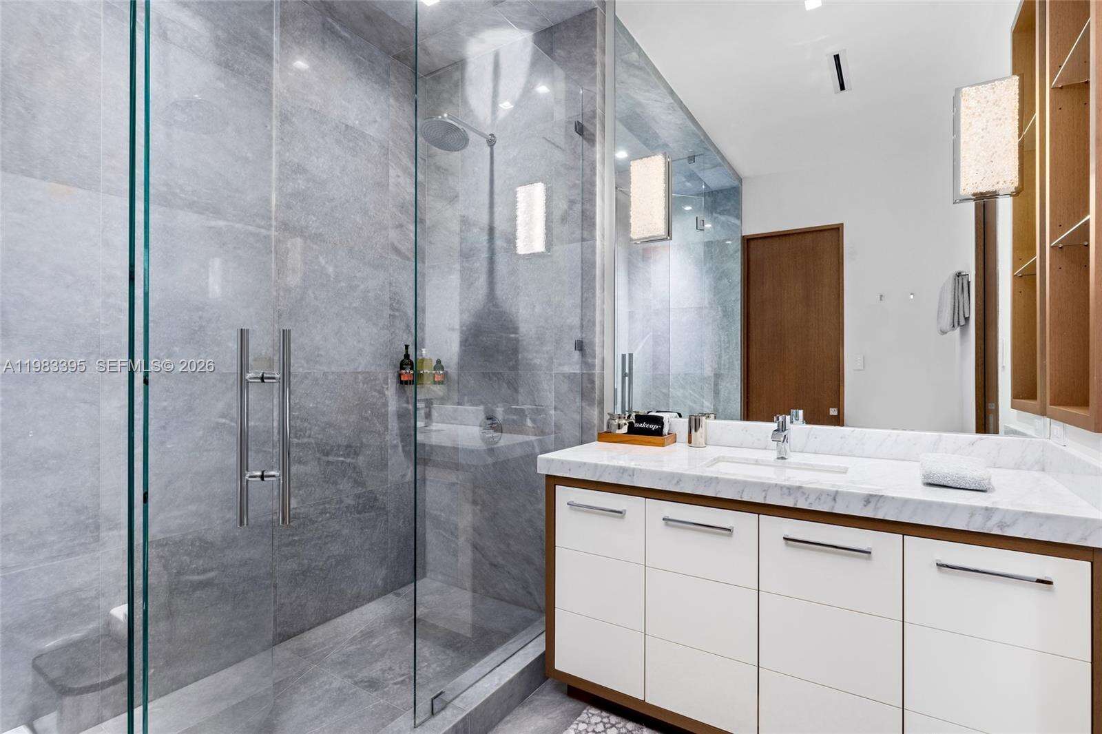 84 Isla Bahia Dr, Fort Lauderdale, FL 33316 | Picture 67