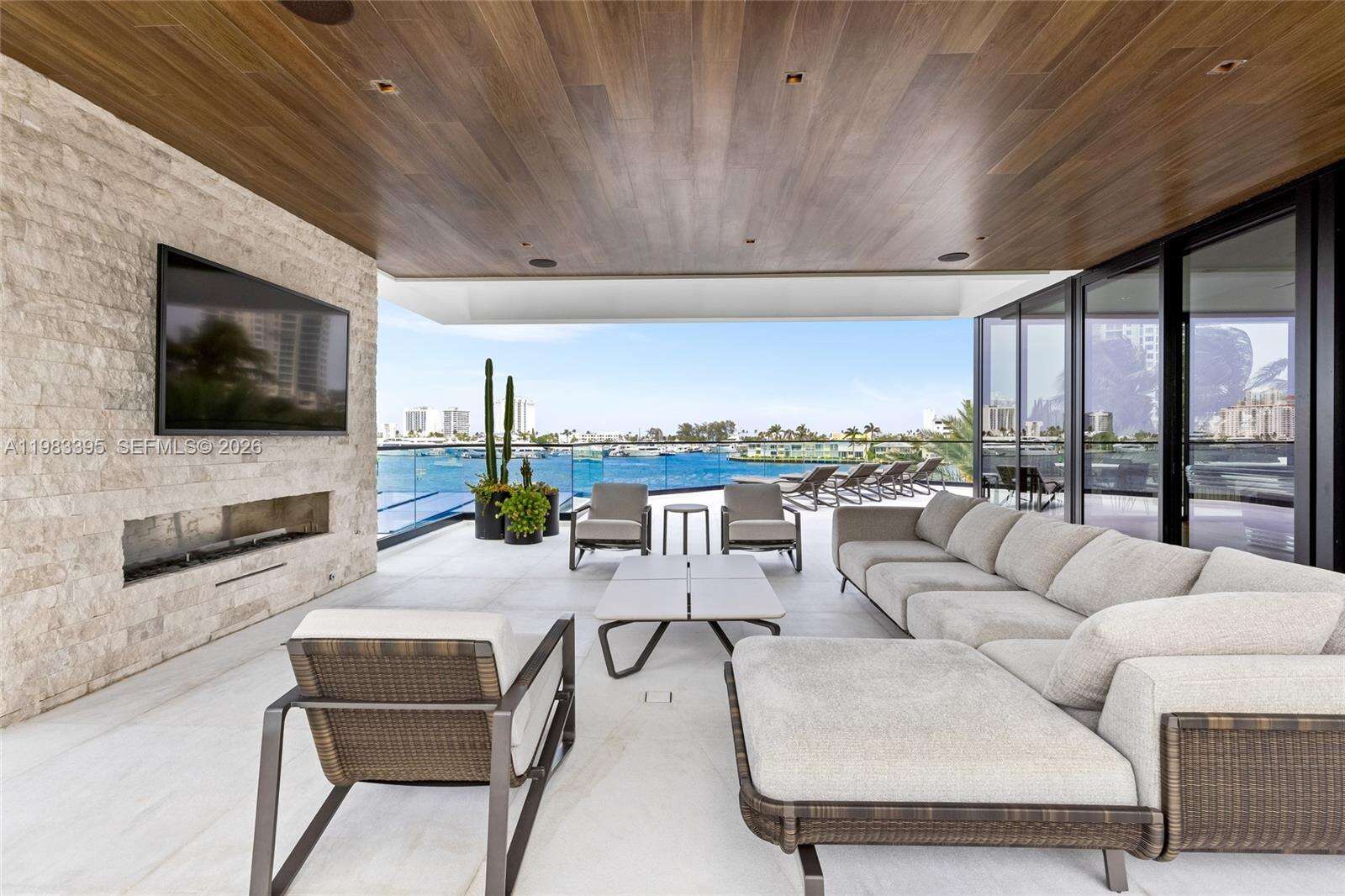 84 Isla Bahia Dr, Fort Lauderdale, FL 33316 | Picture 75